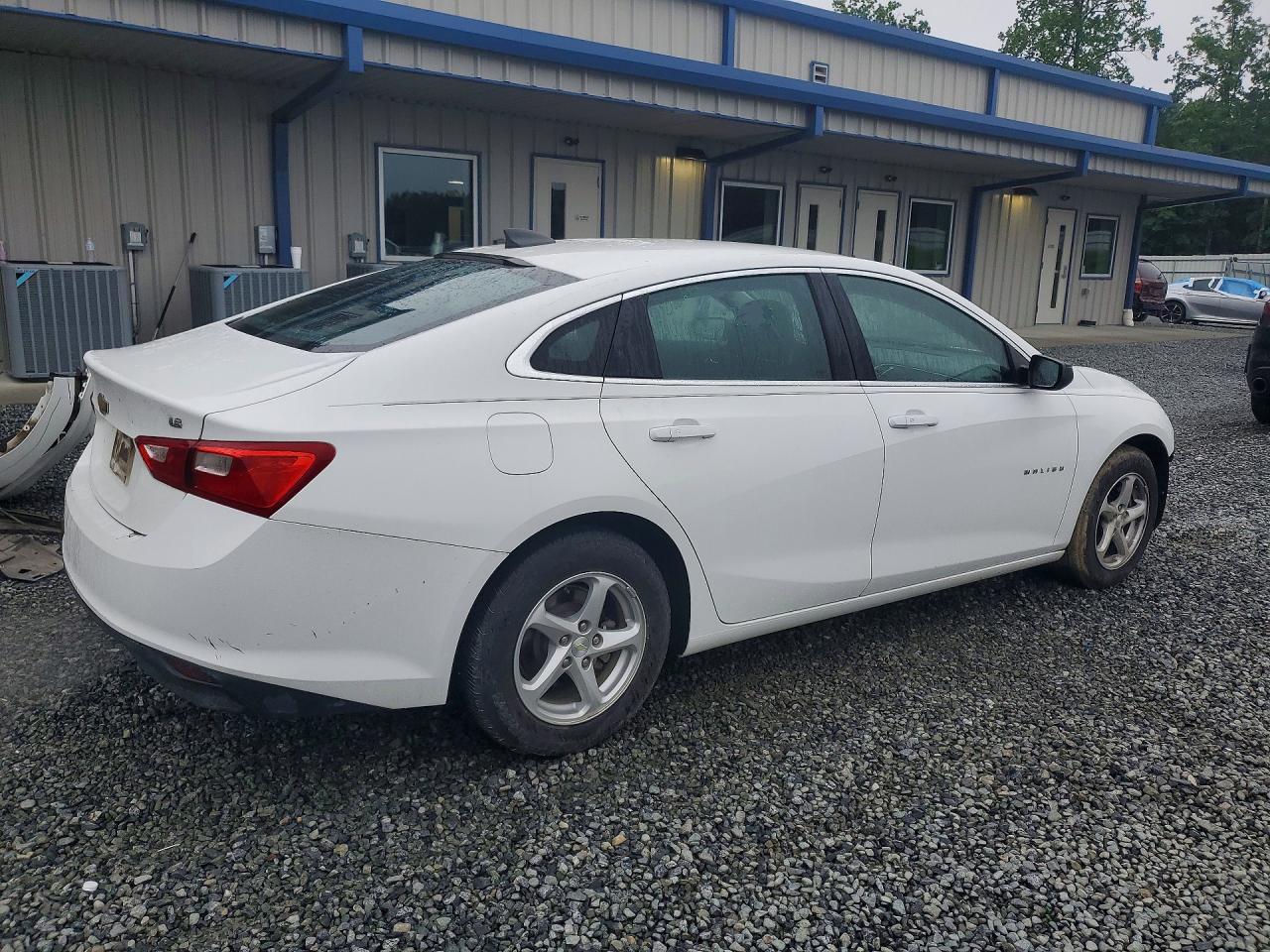 2016 Chevrolet Malibu Ls Белый vin: 1G1ZB5ST9GF345937