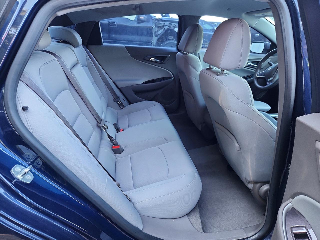 2016 Chevrolet Malibu Ls Blue vin: 1G1ZB5STXGF185194
