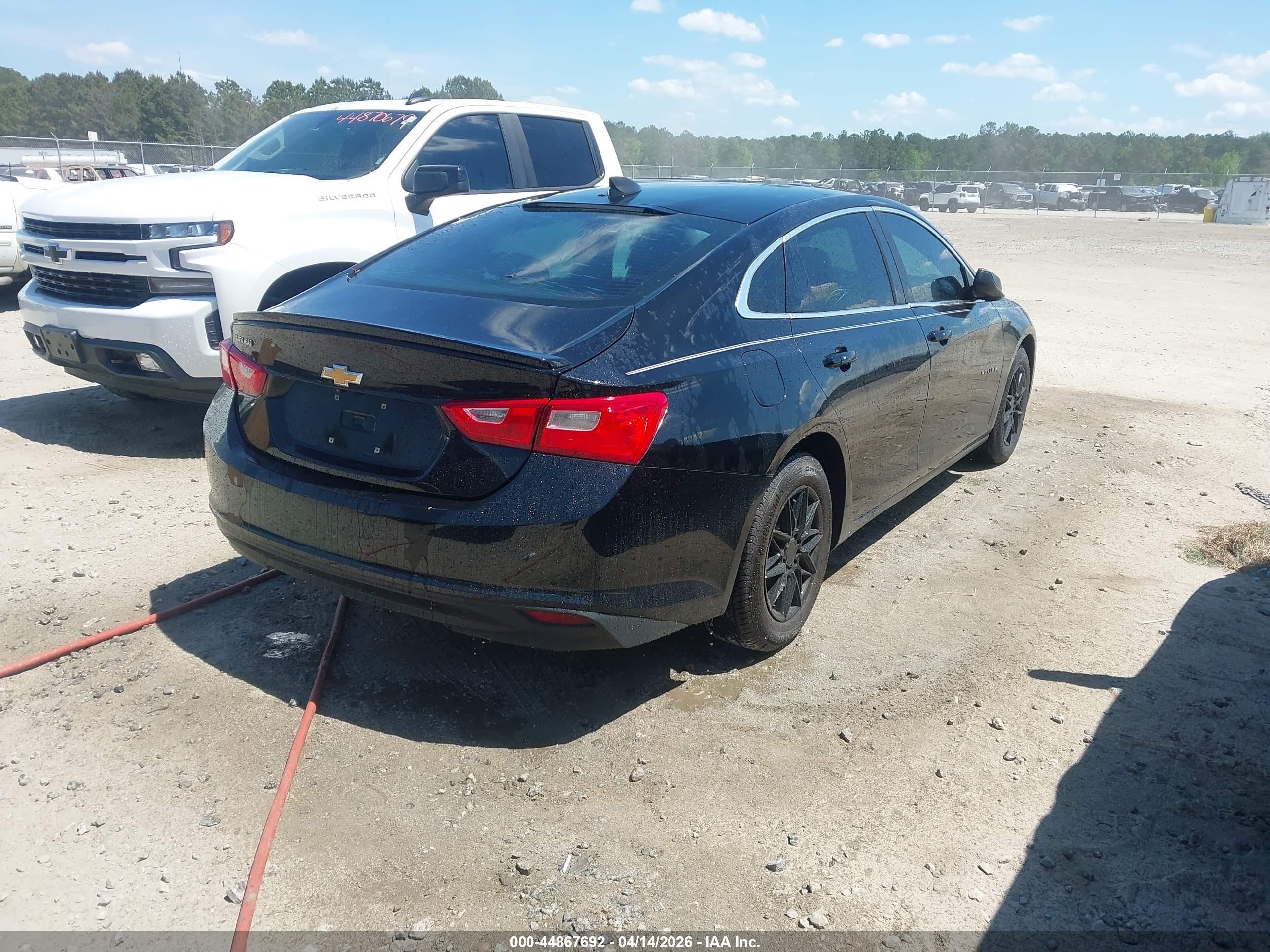 2017 Chevrolet Malibu Ls Черный vin: 1G1ZB5STXHF168591