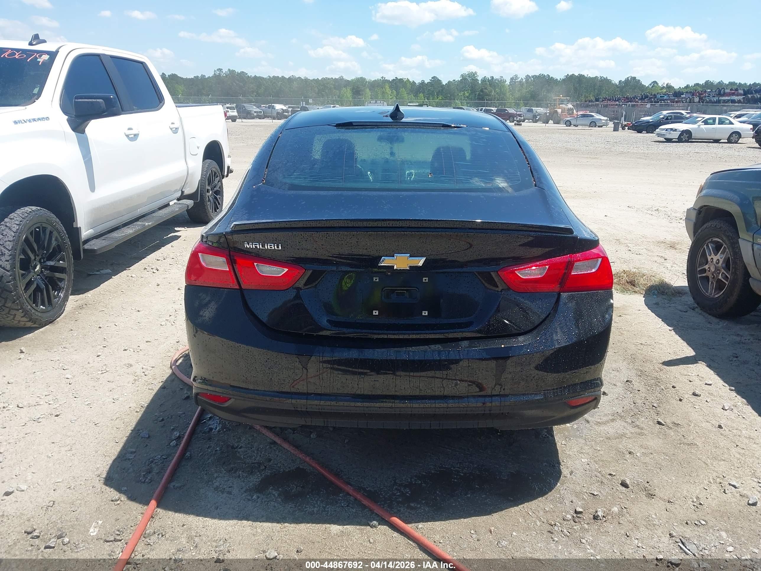 2017 Chevrolet Malibu Ls Черный vin: 1G1ZB5STXHF168591