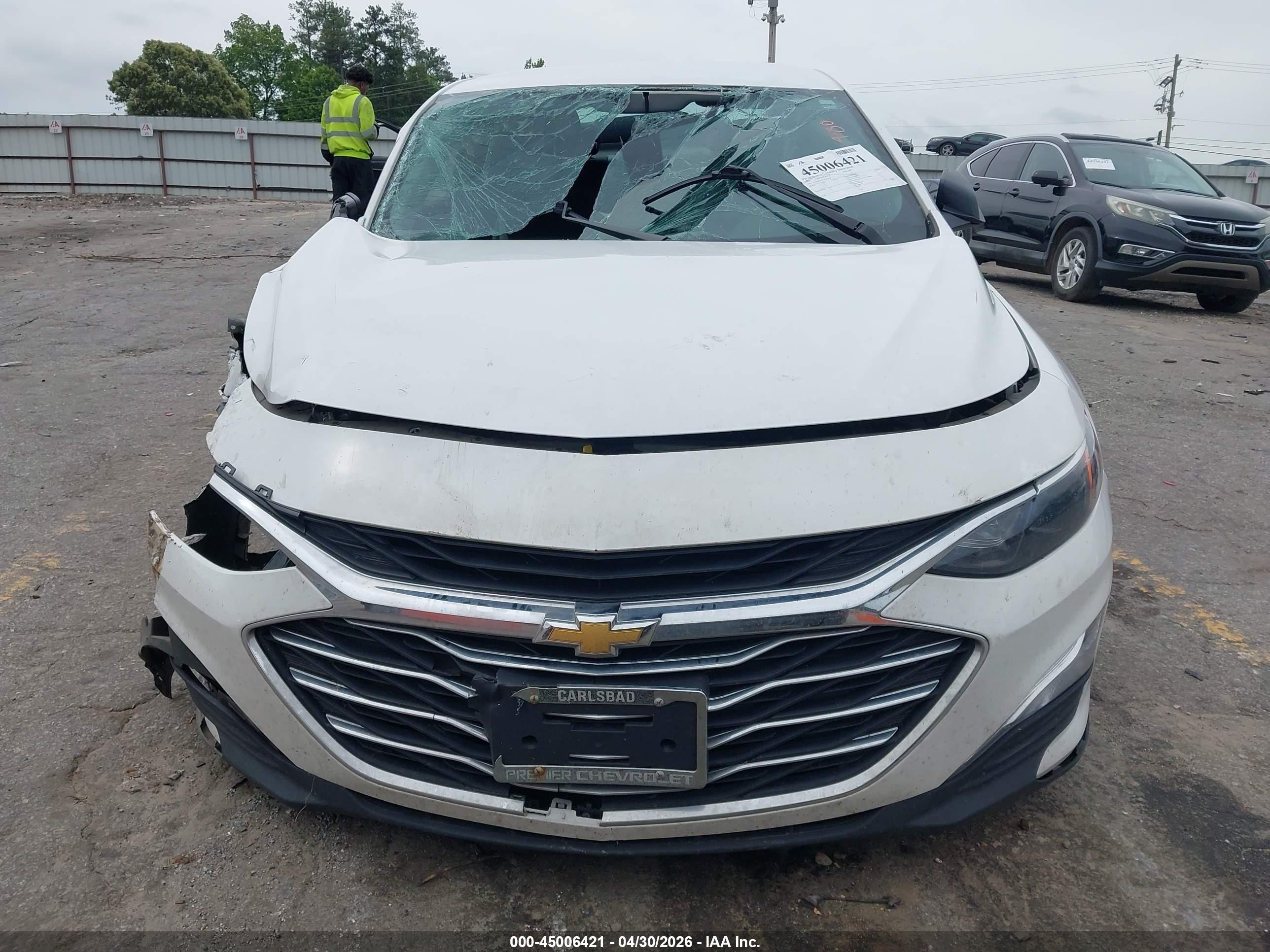 2022 Chevrolet Malibu Fwd Ls Белый vin: 1G1ZB5STXNF205330