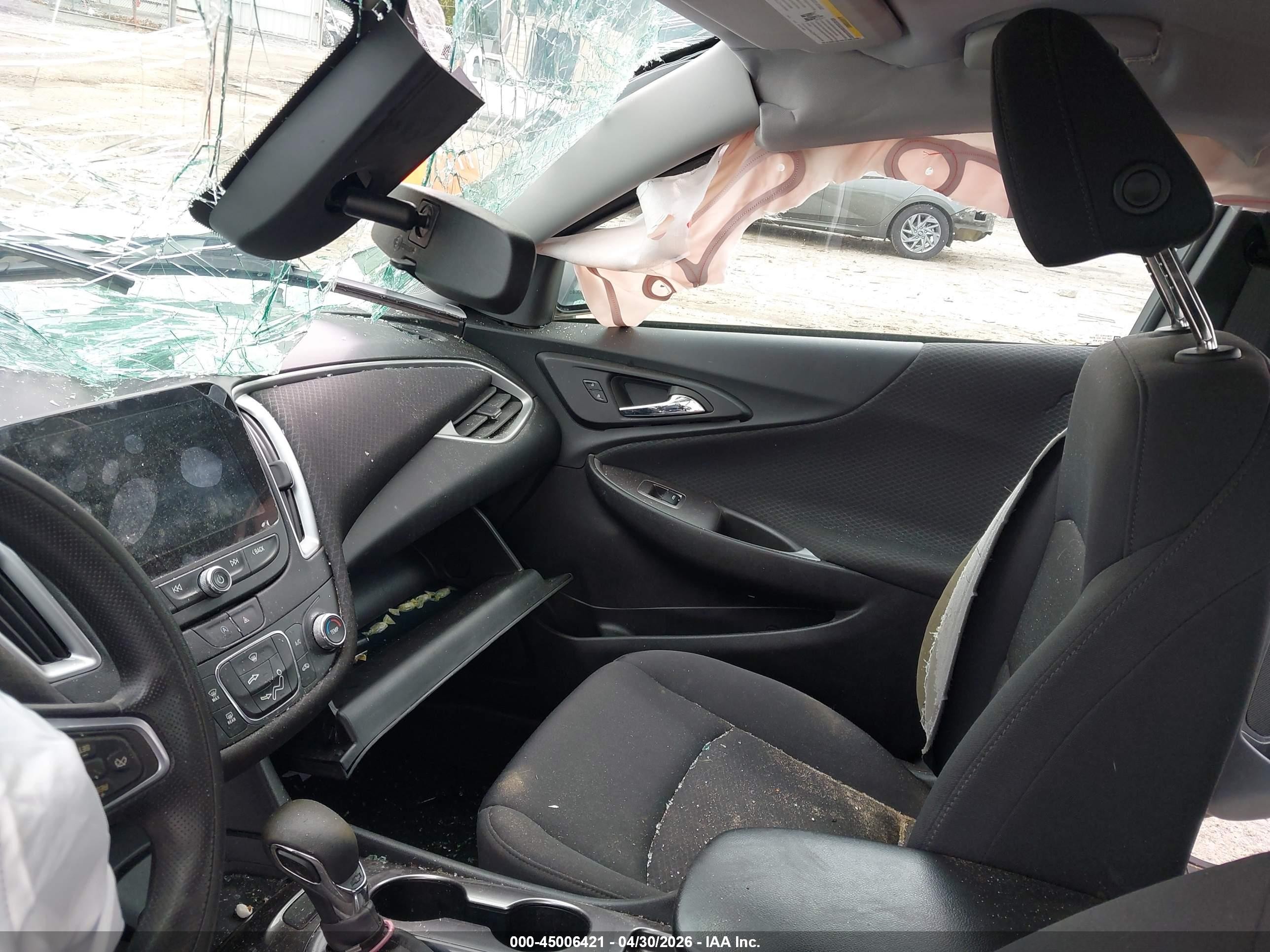 2022 Chevrolet Malibu Fwd Ls Белый vin: 1G1ZB5STXNF205330