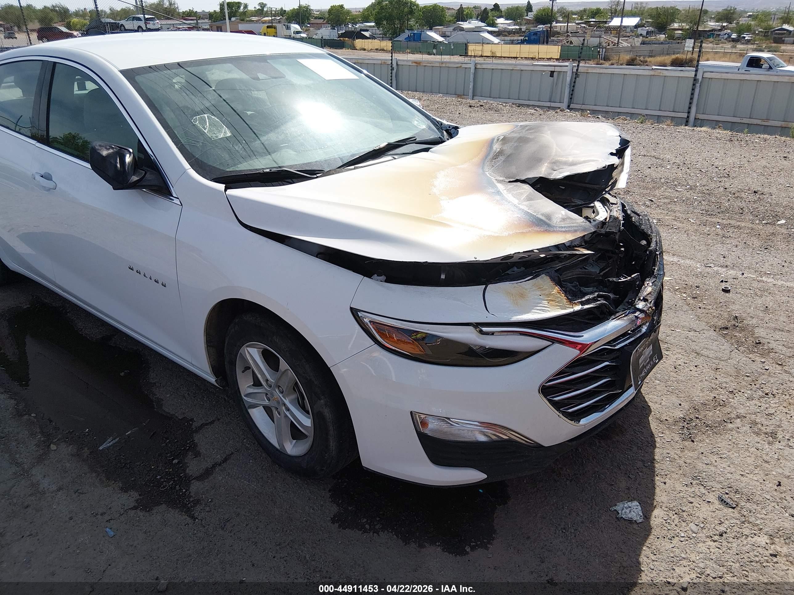 2023 Chevrolet Malibu Fwd Ls White vin: 1G1ZB5STXPF113282