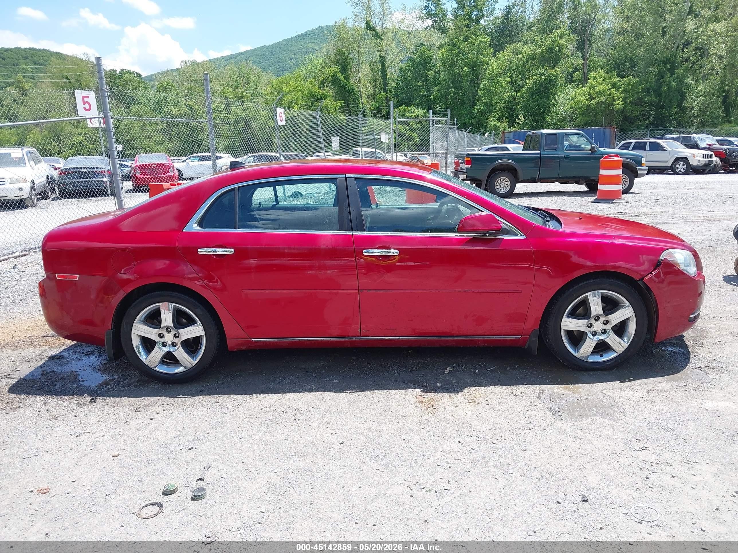2012 Chevrolet Malibu 1lt Red vin: 1G1ZC5E00CF332650