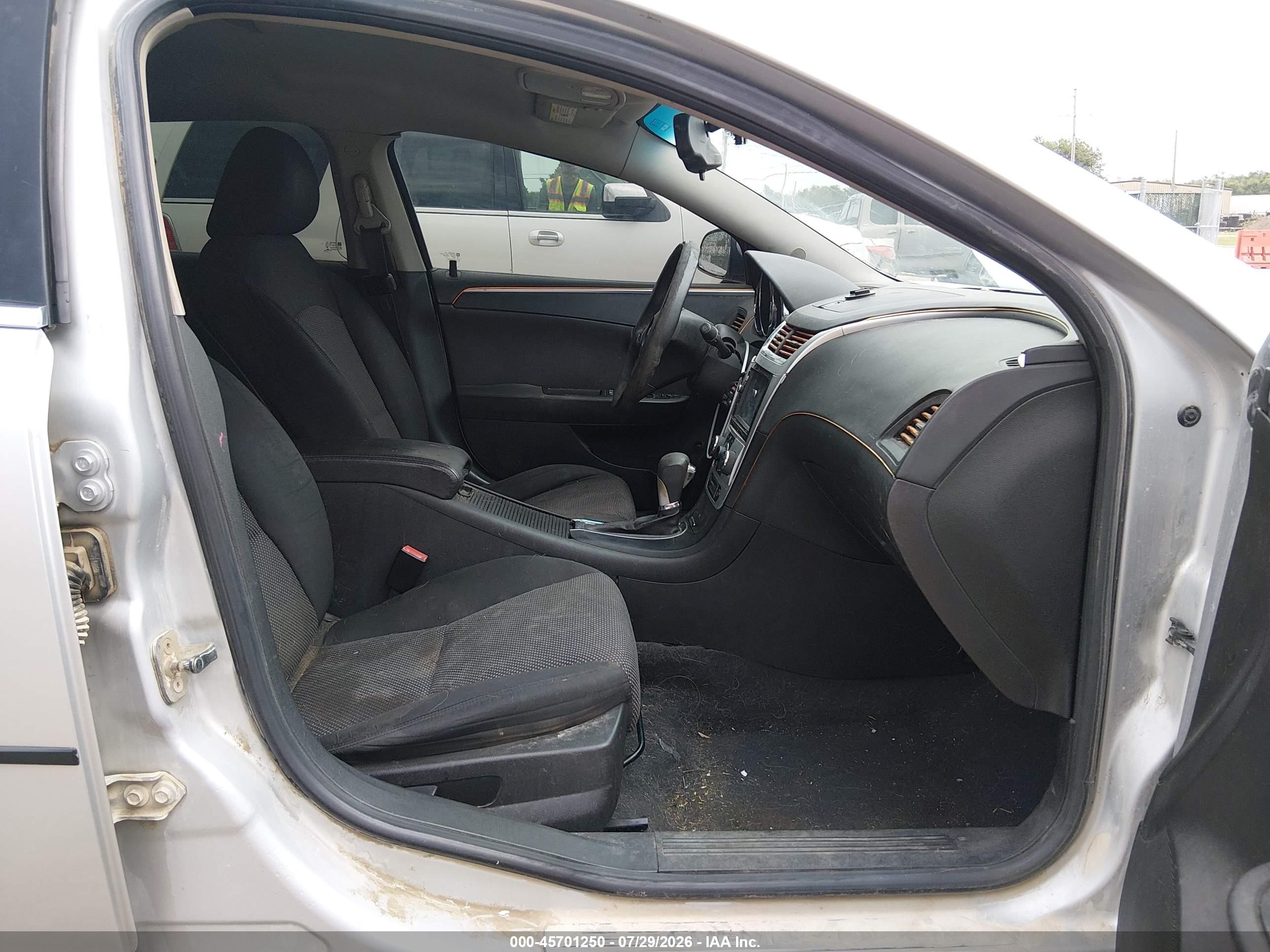 2012 Chevrolet Malibu 1lt Silver vin: 1G1ZC5E00CF396557