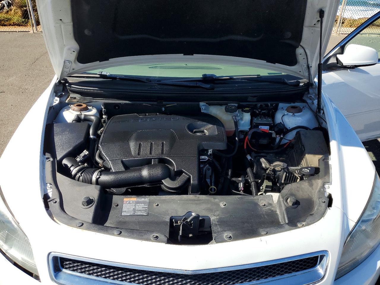 2012 Chevrolet Malibu 1lt White vin: 1G1ZC5E01CF272698