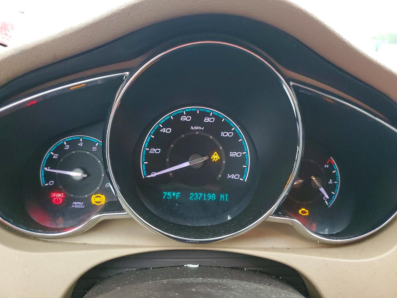 2010 Chevrolet Malibu 1lt Cream vin: 1G1ZC5E04AF192986