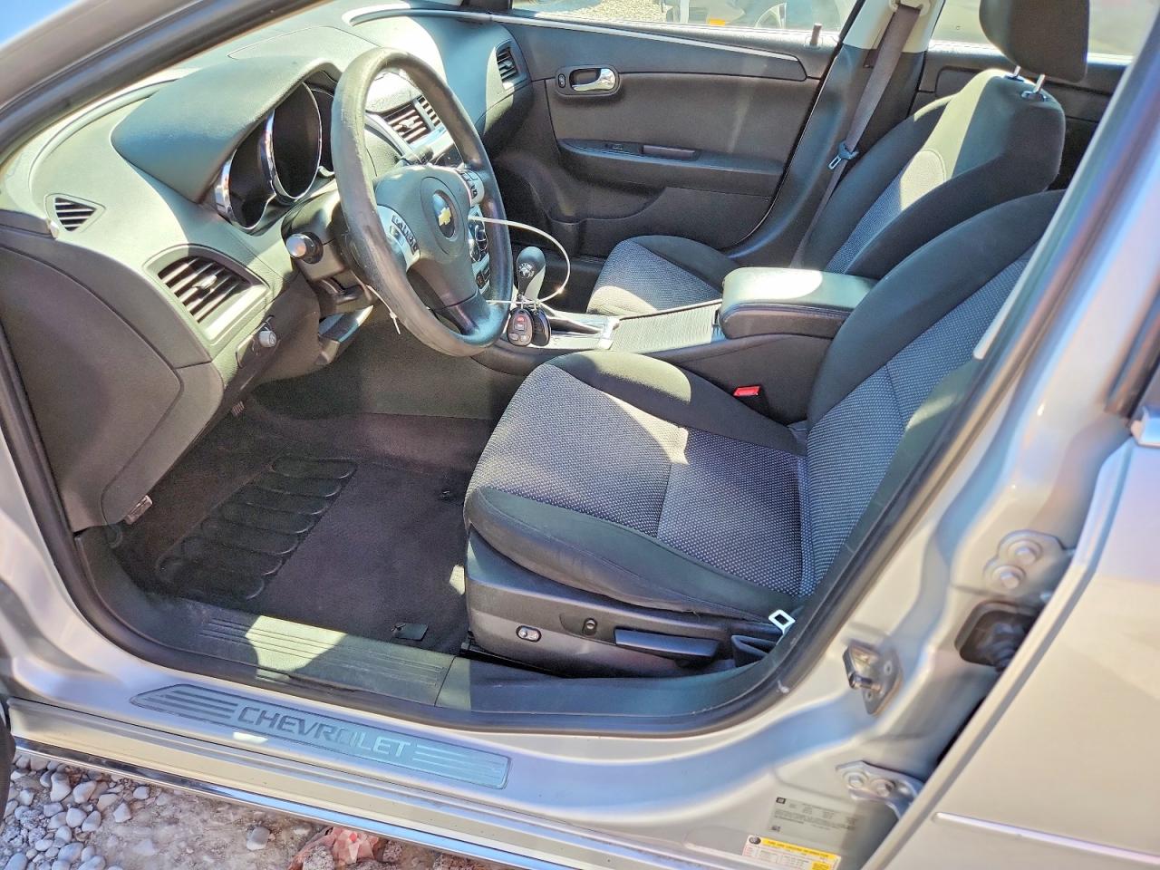 2010 Chevrolet Malibu 1lt Silver vin: 1G1ZC5E04AF216462
