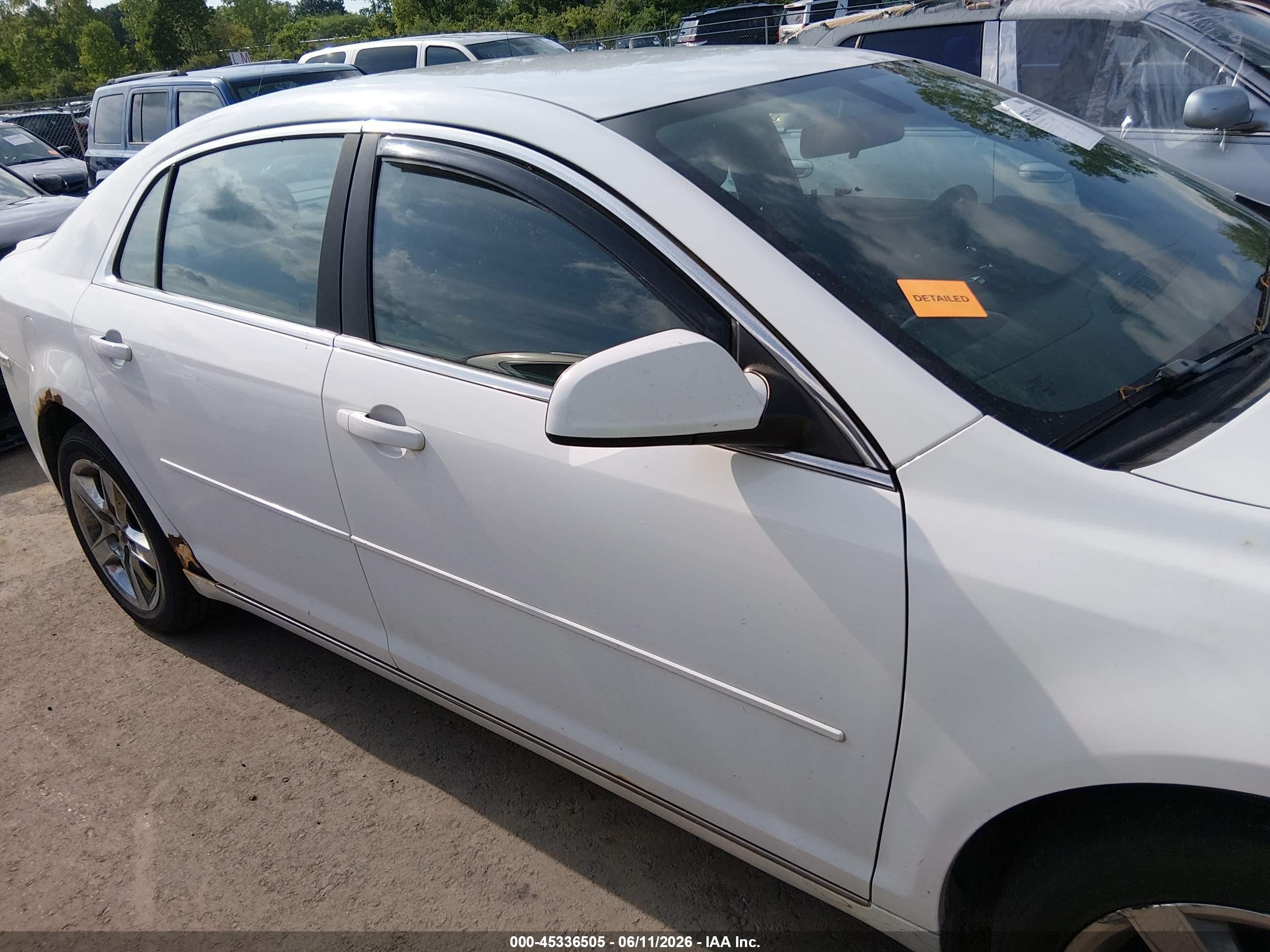 2010 Chevrolet Malibu Lt Белый vin: 1G1ZC5E04AF245590