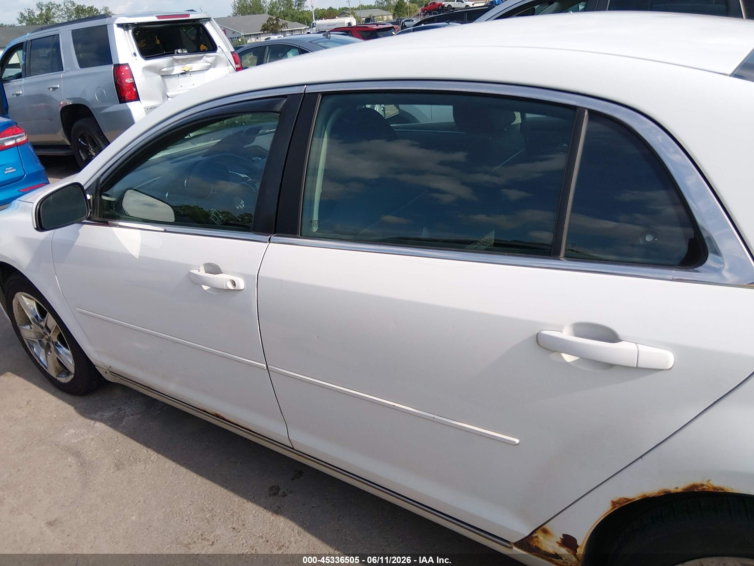 2010 Chevrolet Malibu Lt Белый vin: 1G1ZC5E04AF245590