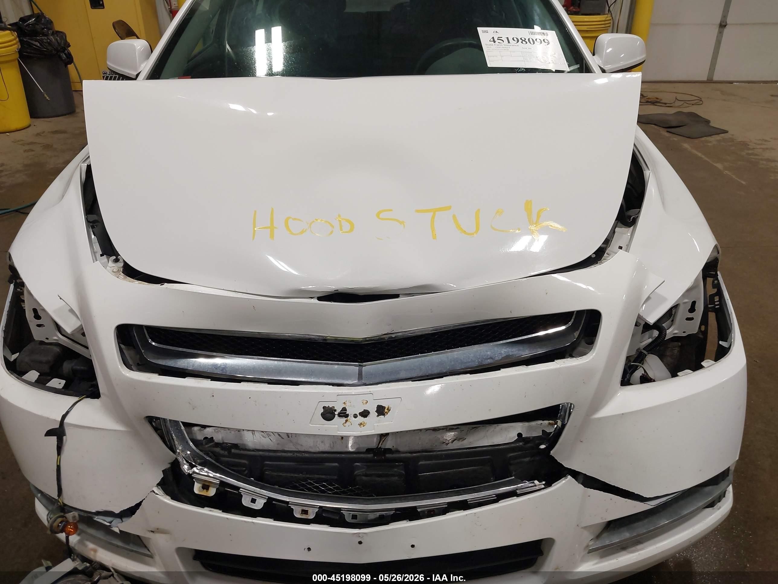 2010 Chevrolet Malibu Lt Белый vin: 1G1ZC5E04AF286429