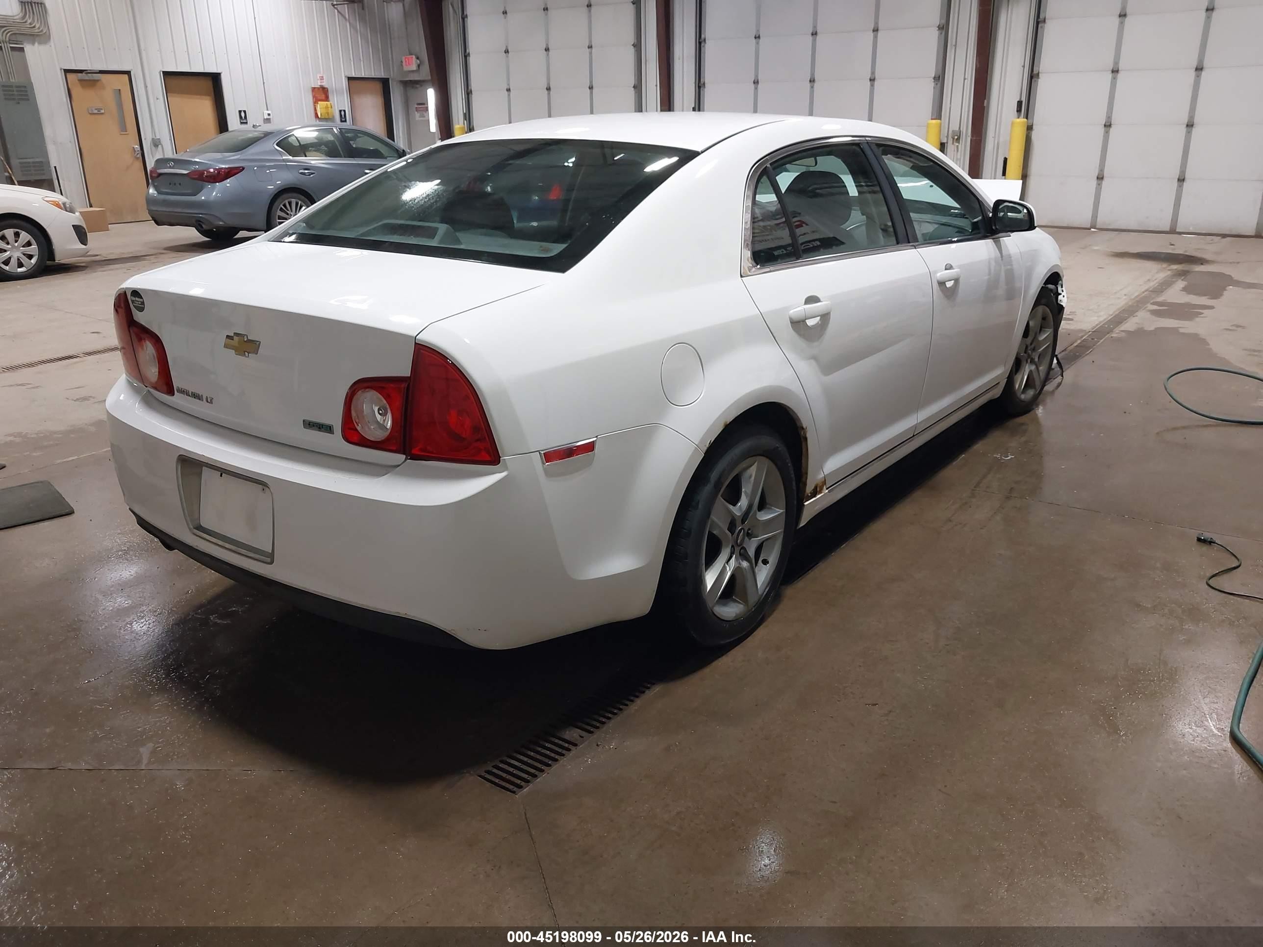 2010 Chevrolet Malibu Lt Белый vin: 1G1ZC5E04AF286429