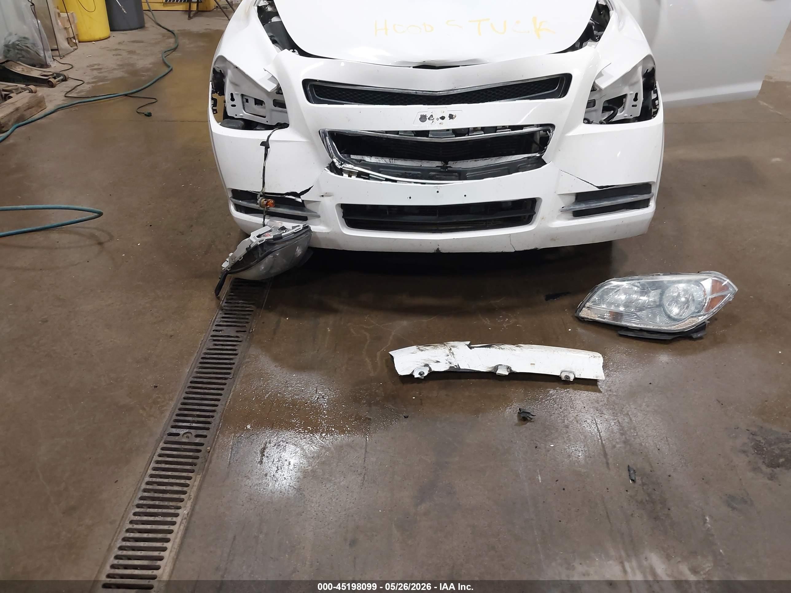 2010 Chevrolet Malibu Lt Белый vin: 1G1ZC5E04AF286429