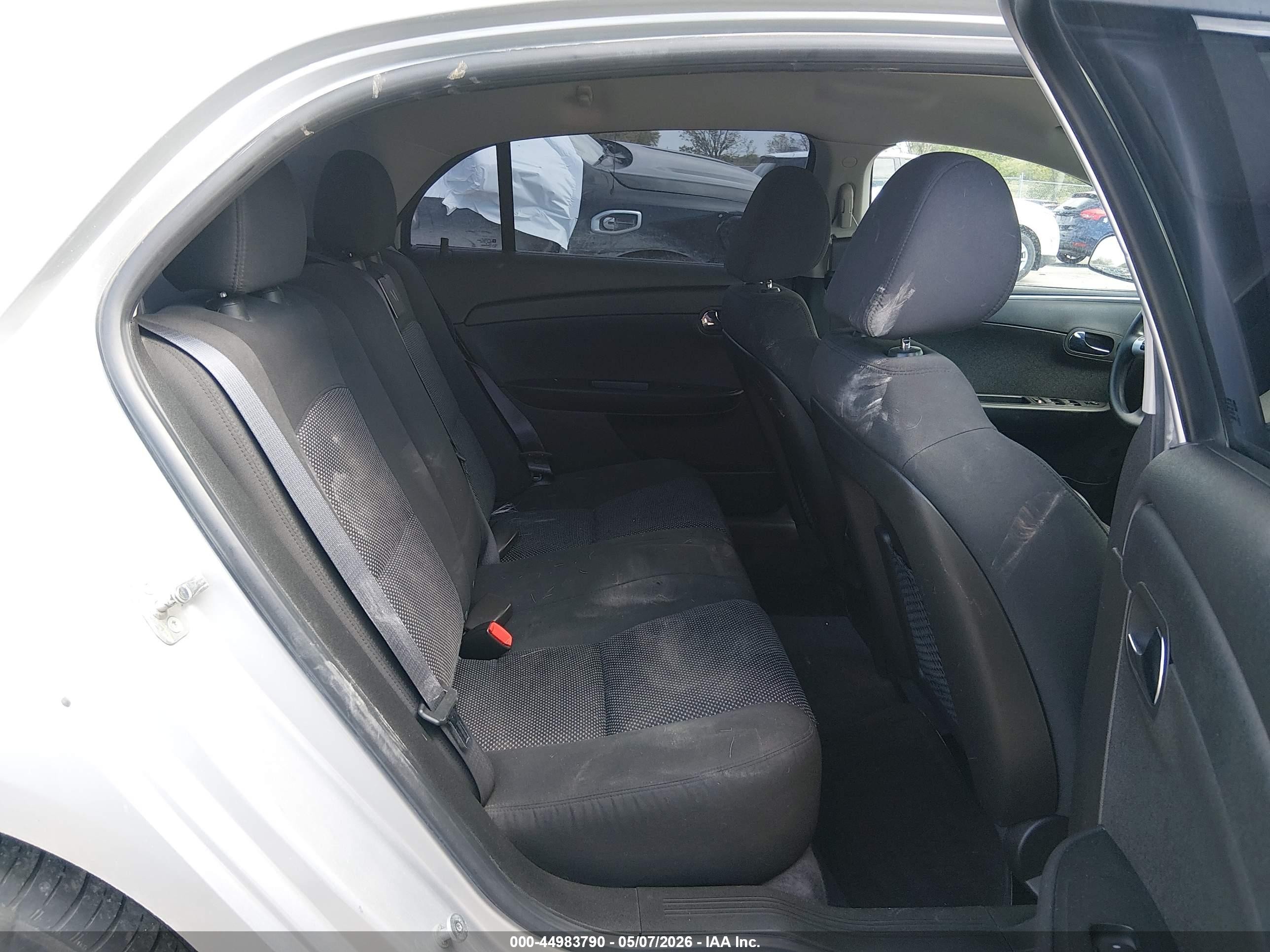 2012 Chevrolet Malibu 1lt Серебряный vin: 1G1ZC5E04CF210521