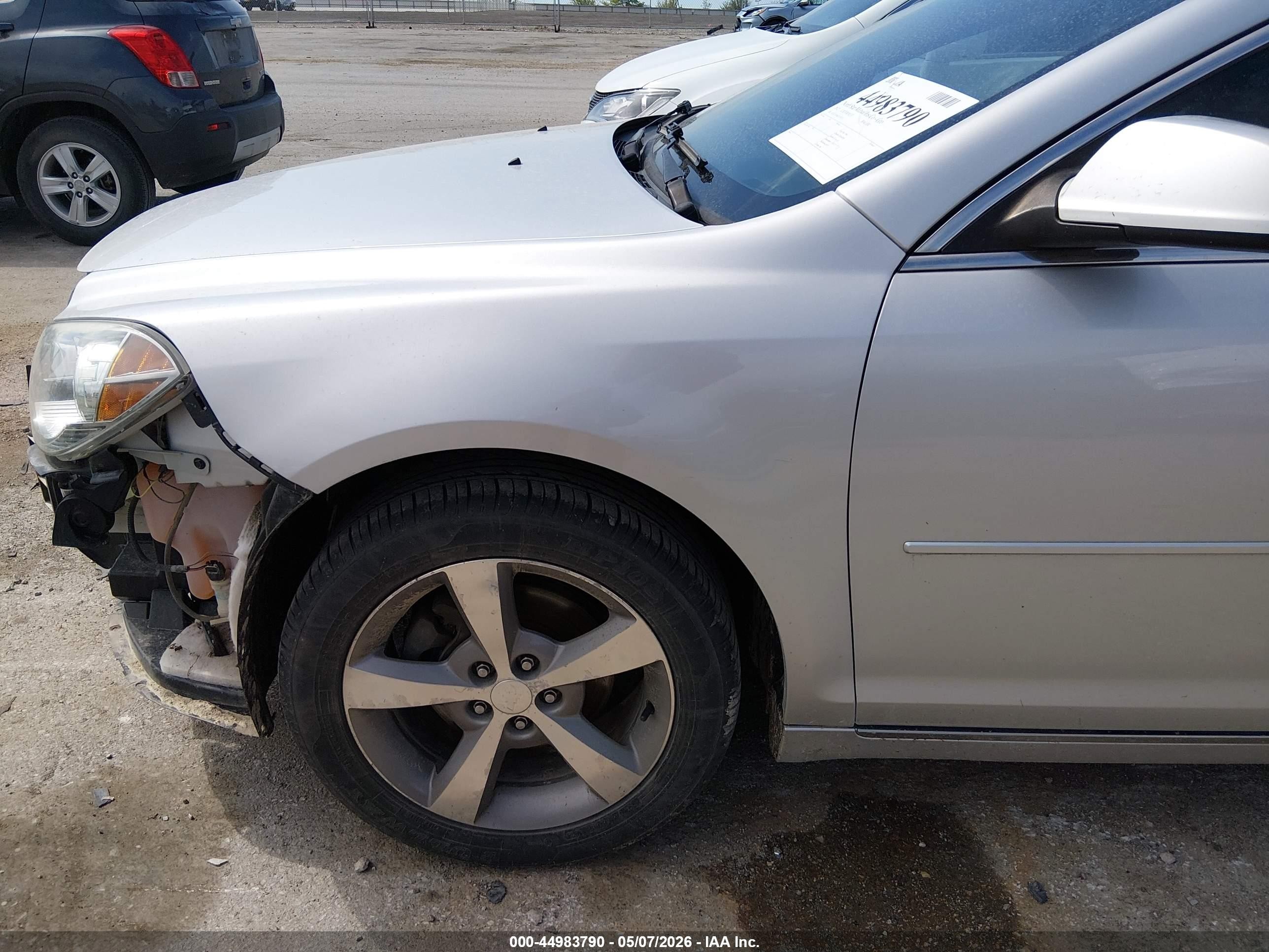 2012 Chevrolet Malibu 1lt Серебряный vin: 1G1ZC5E04CF210521