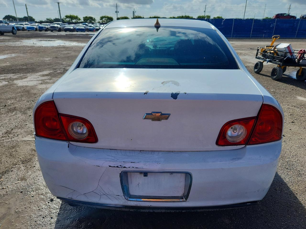 2010 Chevrolet Malibu 1lt White vin: 1G1ZC5E05AF175338