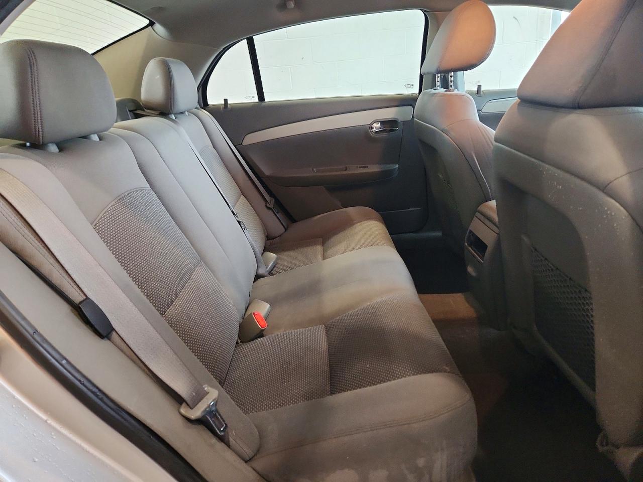 2010 Chevrolet Malibu 1lt Silver vin: 1G1ZC5E05AF187828