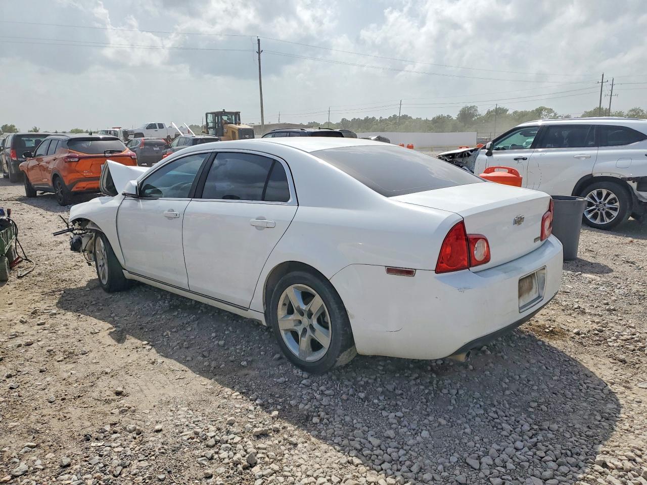 2010 Chevrolet Malibu 1lt White vin: 1G1ZC5E05AF246859