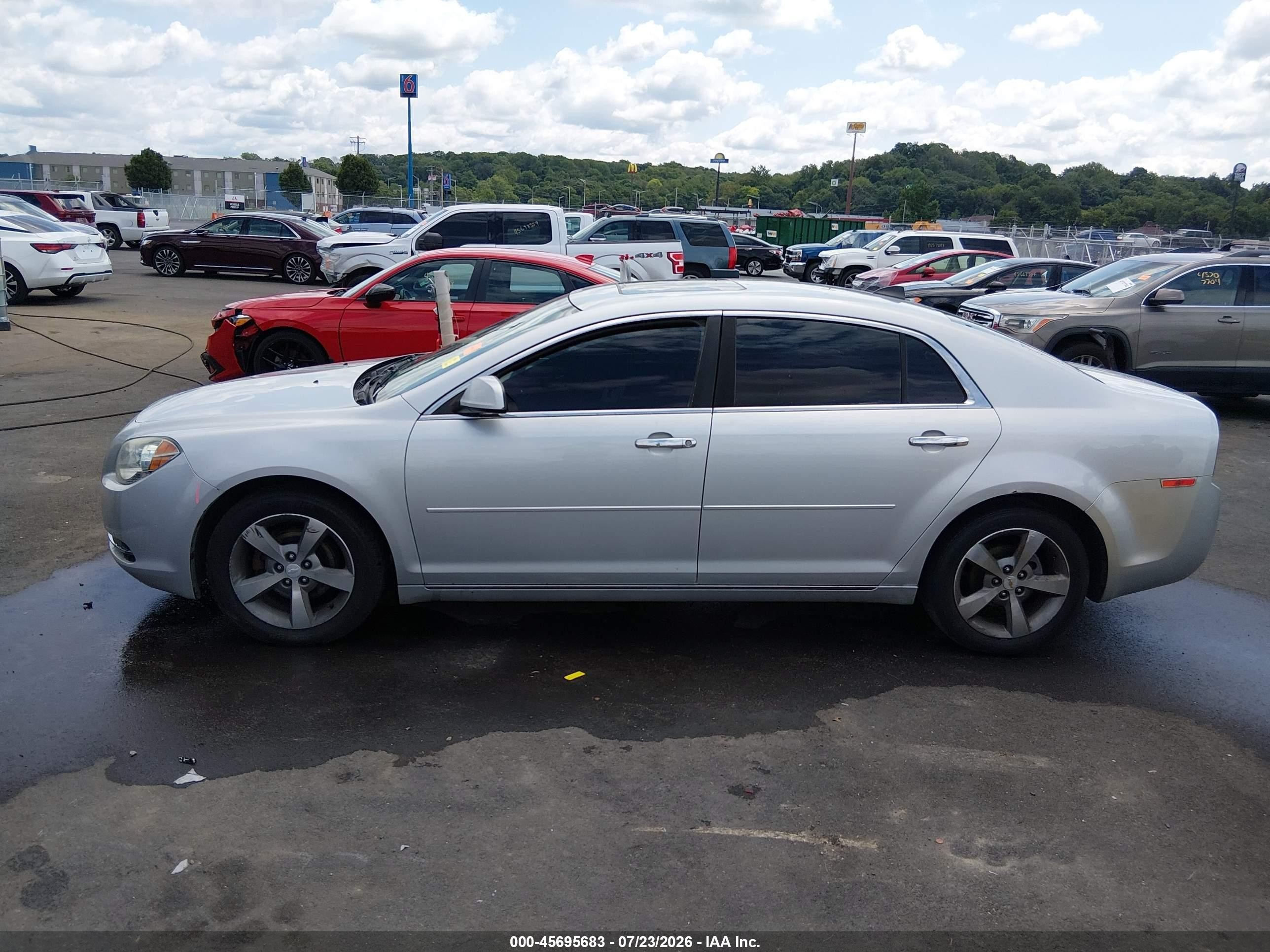 2012 Chevrolet Malibu 1lt Silver vin: 1G1ZC5E05CF144920
