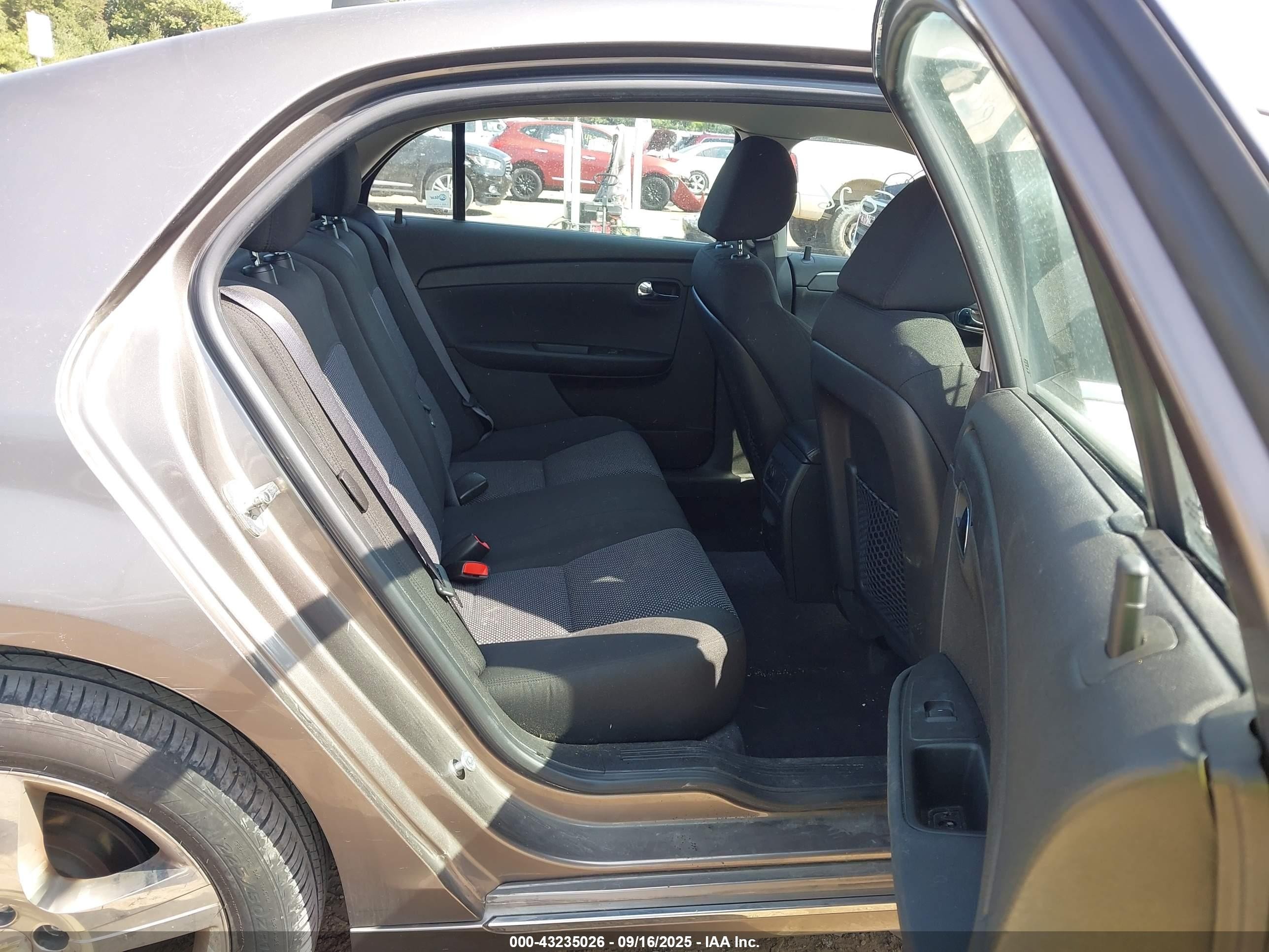 2012 Chevrolet Malibu 1lt Tan vin: 1G1ZC5E07CF255355