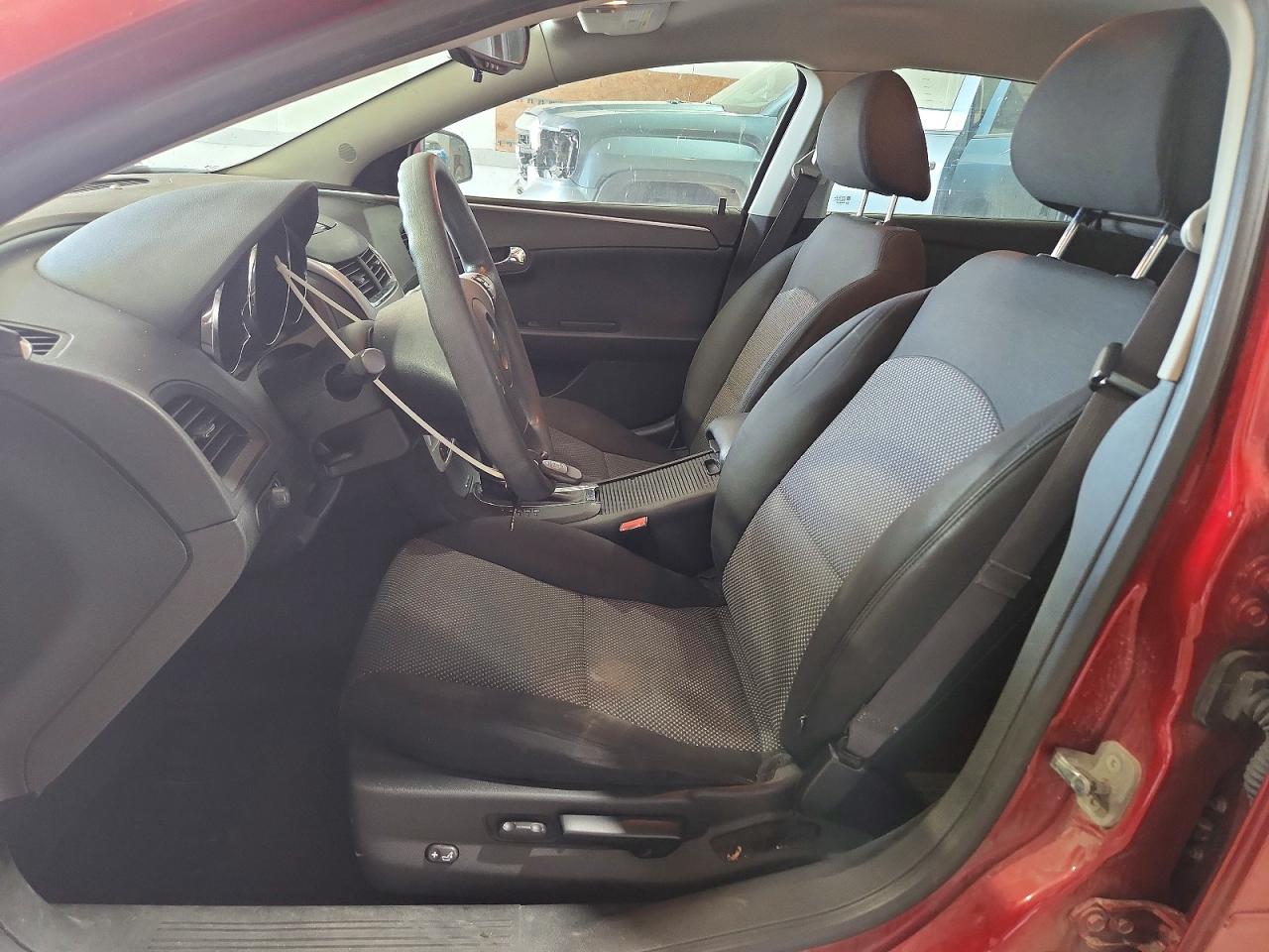 2012 Chevrolet Malibu 1lt Burgundy vin: 1G1ZC5E07CF342818