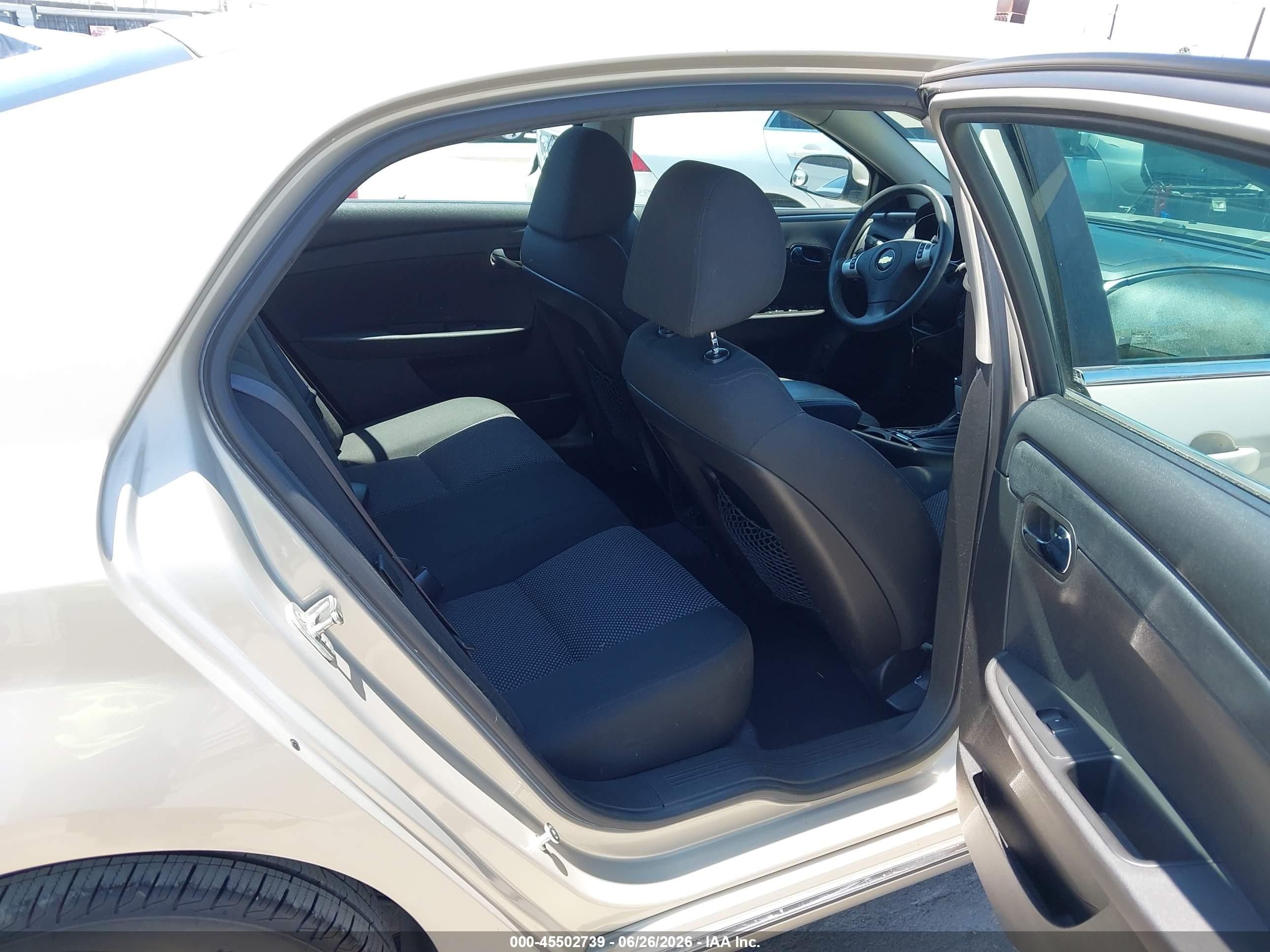2010 Chevrolet Malibu Lt Cream vin: 1G1ZC5E08AF246676