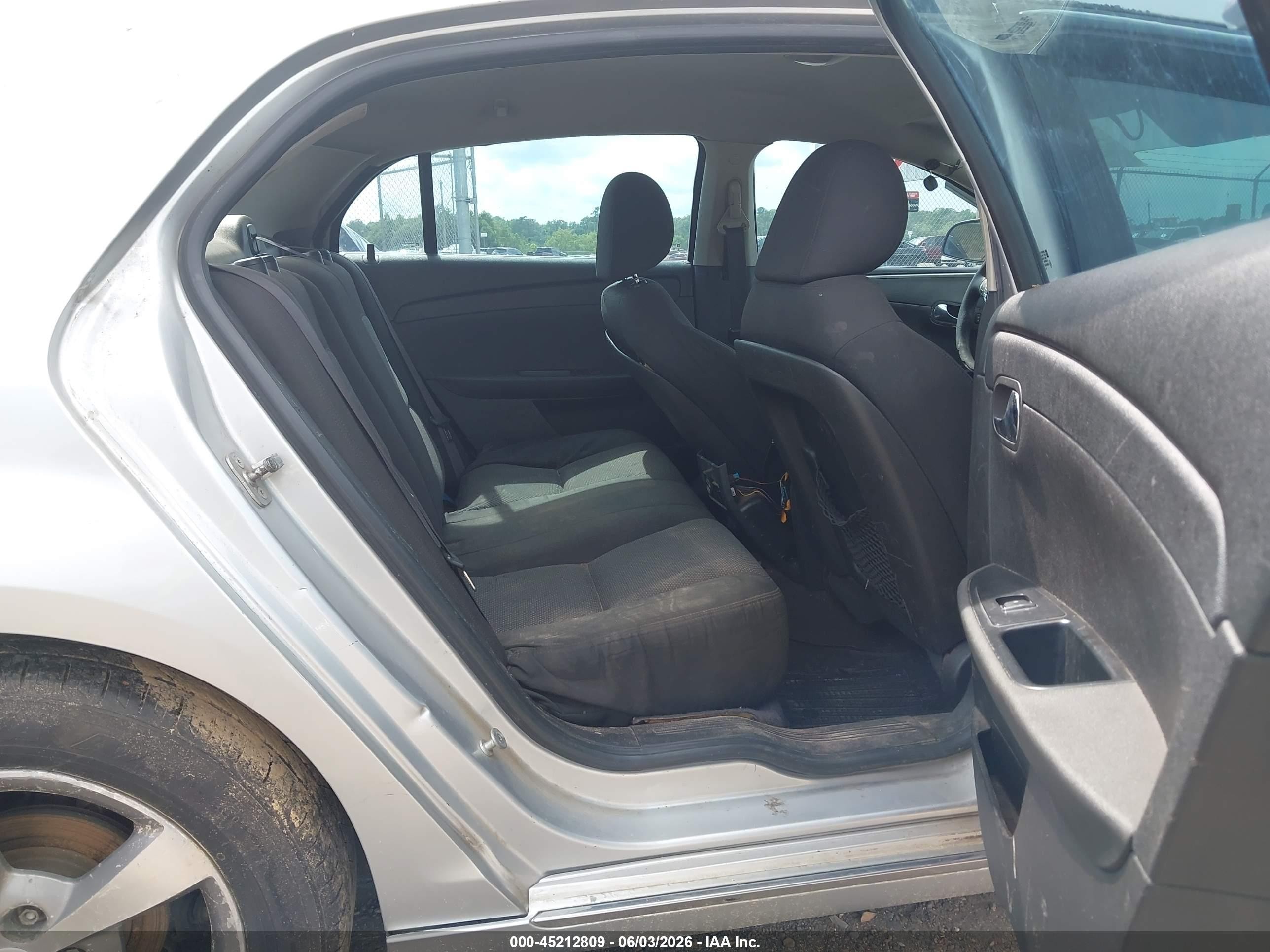 2012 Chevrolet Malibu 1lt Silver vin: 1G1ZC5E08CF178219