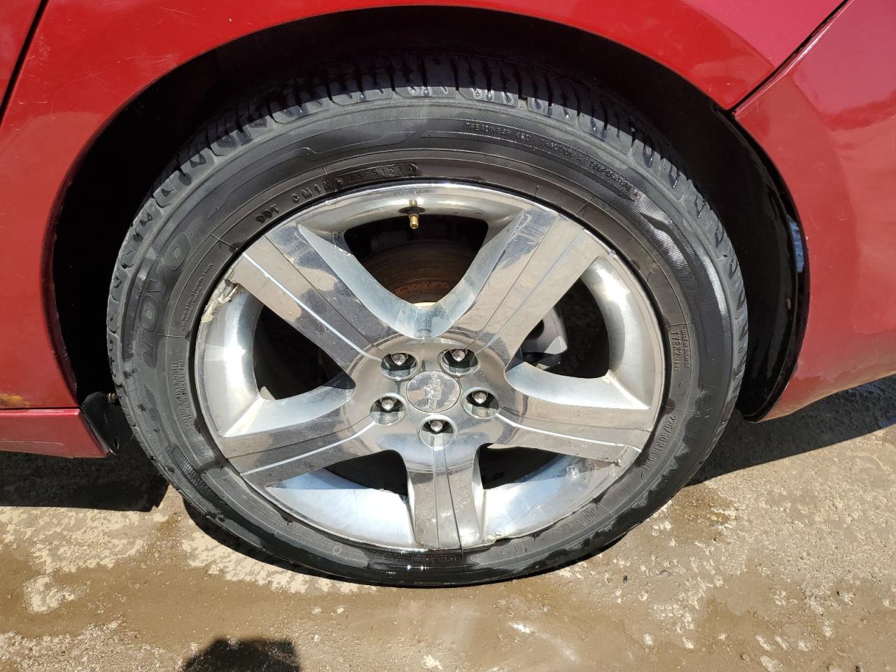2012 Chevrolet Malibu 1lt Red vin: 1G1ZC5E09CF336230 Damage: Left Rear Wheel, Chipped, 3