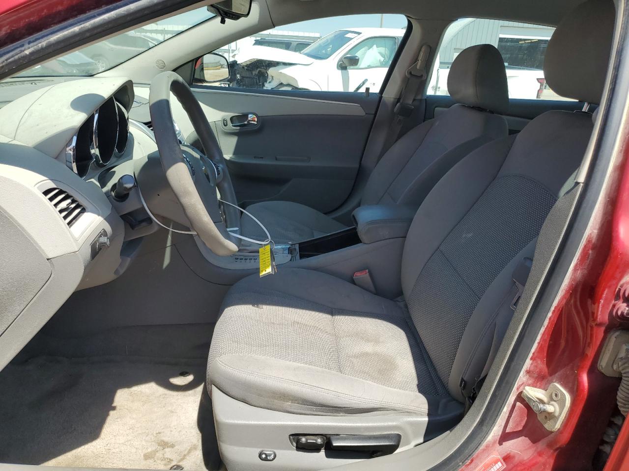 2012 Chevrolet Malibu 1lt Red vin: 1G1ZC5E09CF336230 Damage: Left Front Carpet, Stained, Permanent