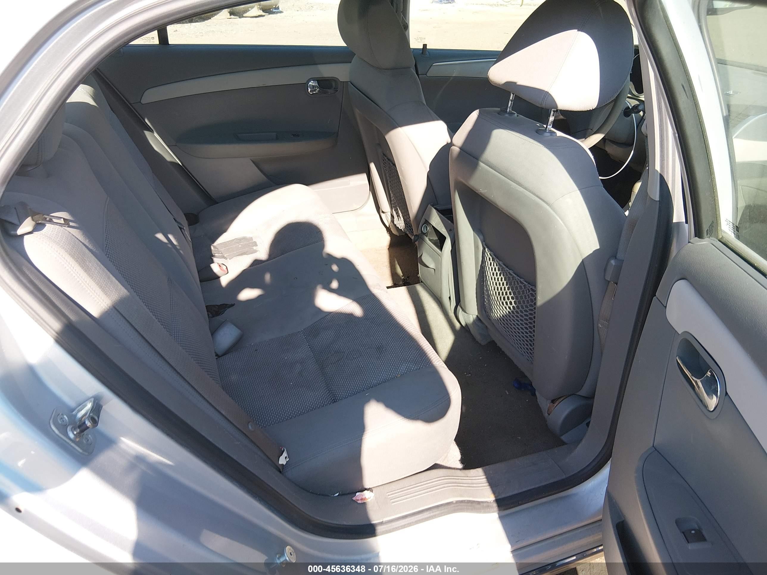 2011 Chevrolet Malibu 1lt Silver vin: 1G1ZC5E12BF107444