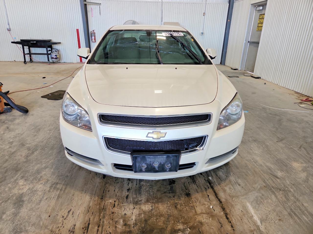 2011 Chevrolet Malibu White vin: 1G1ZC5E12BF235070