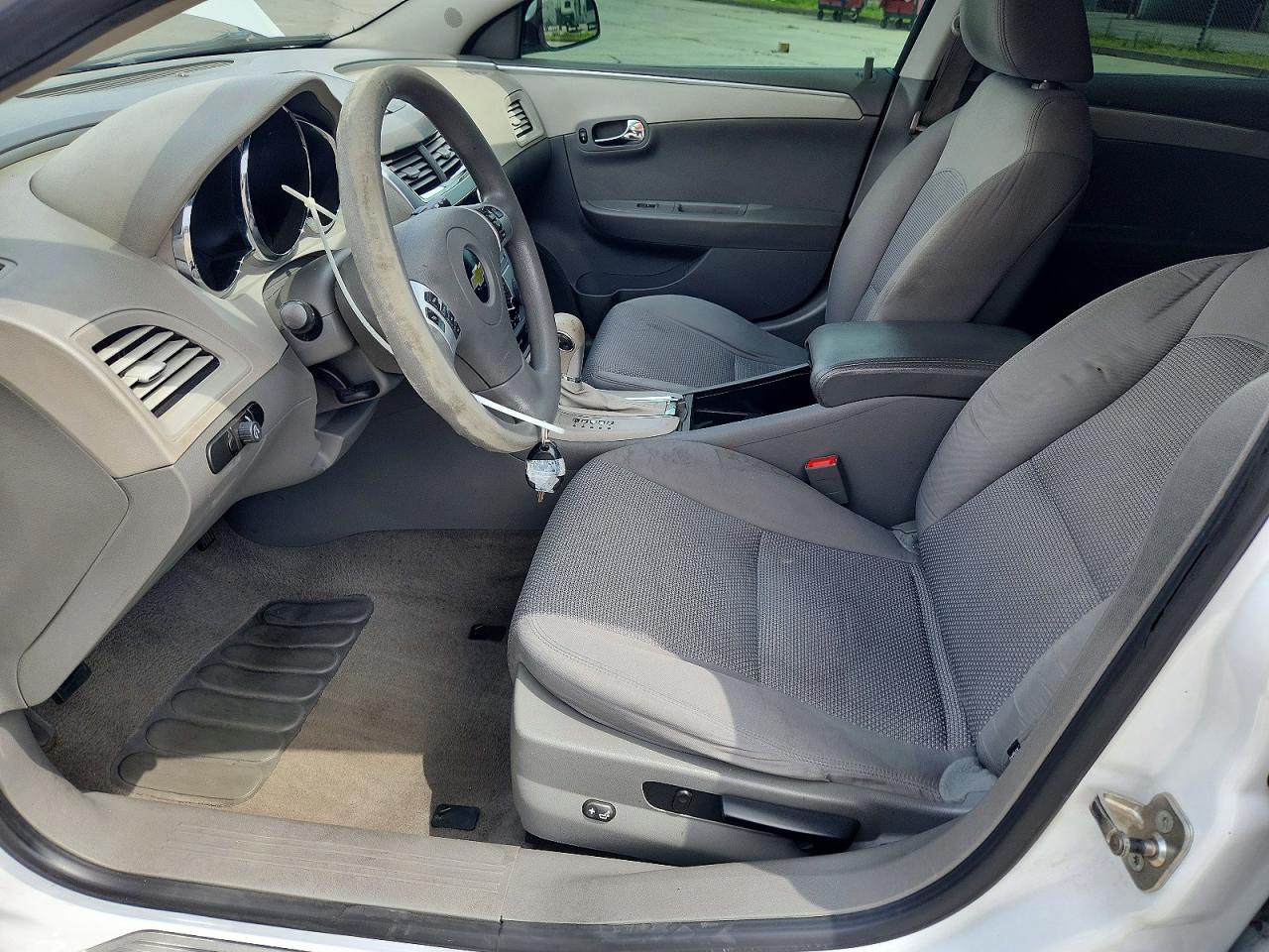2011 Chevrolet Malibu 1lt White vin: 1G1ZC5E13BF272791