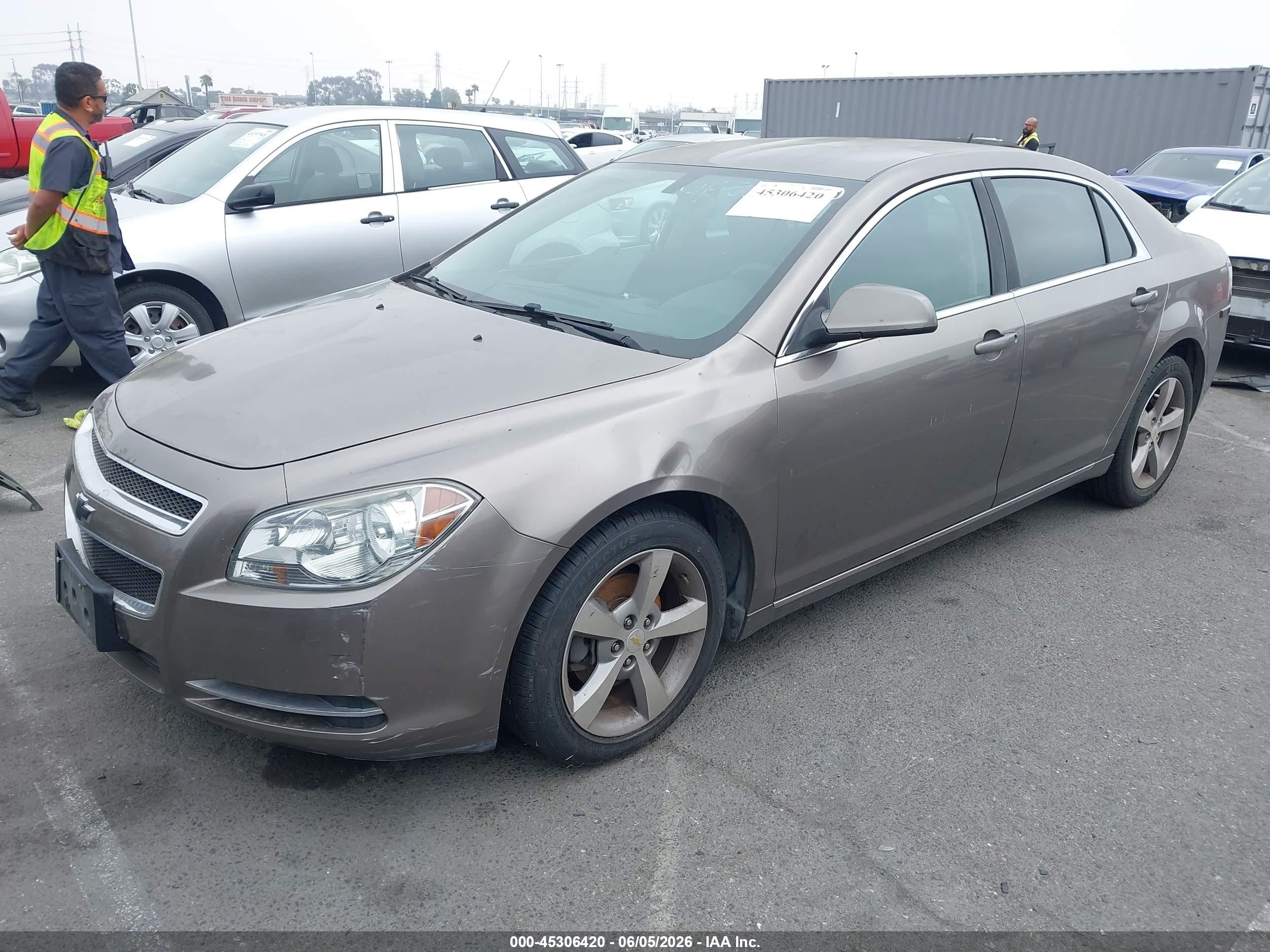 2011 Chevrolet Malibu 1lt Brown vin: 1G1ZC5E13BF330110