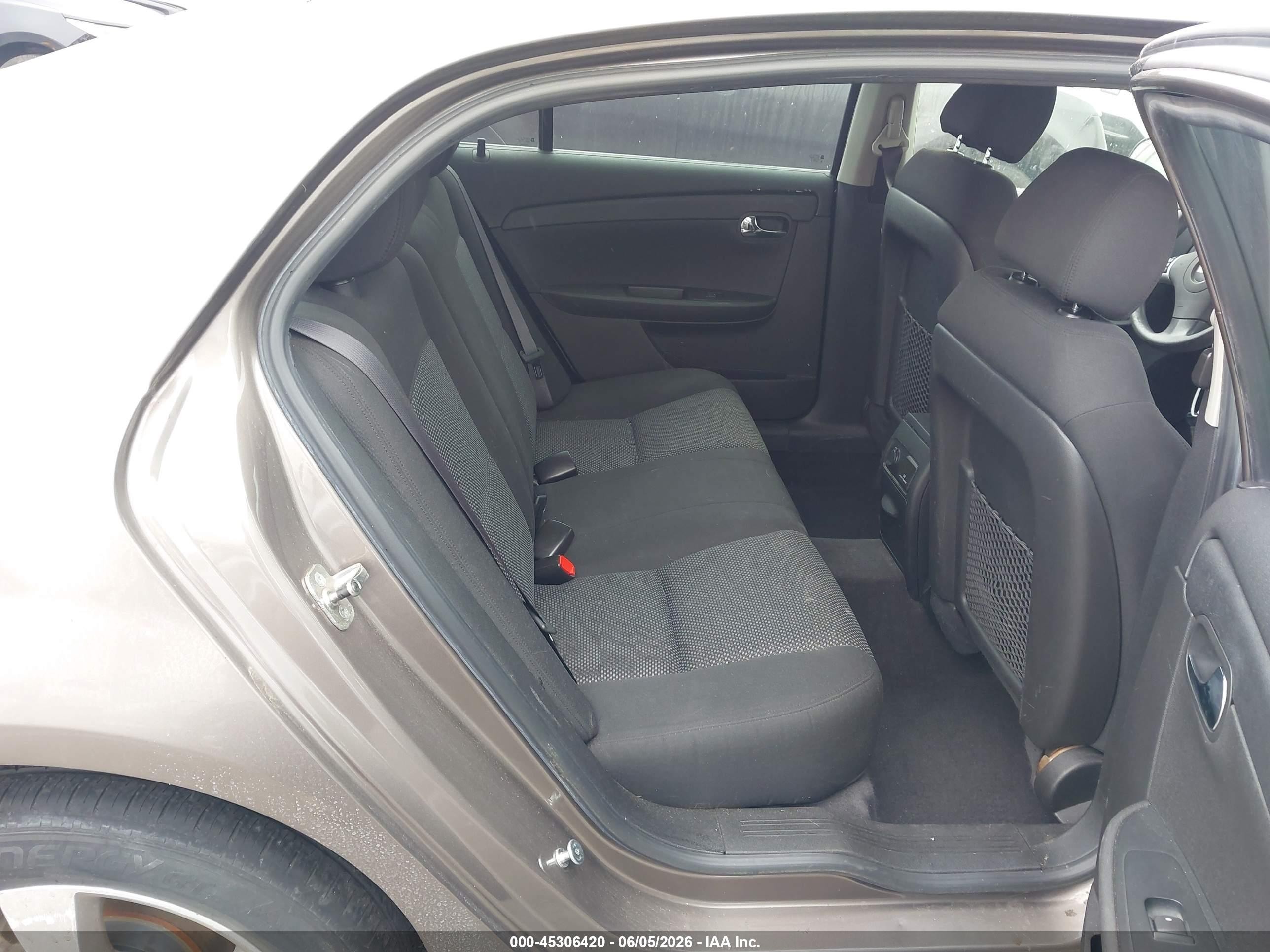 2011 Chevrolet Malibu 1lt Brown vin: 1G1ZC5E13BF330110