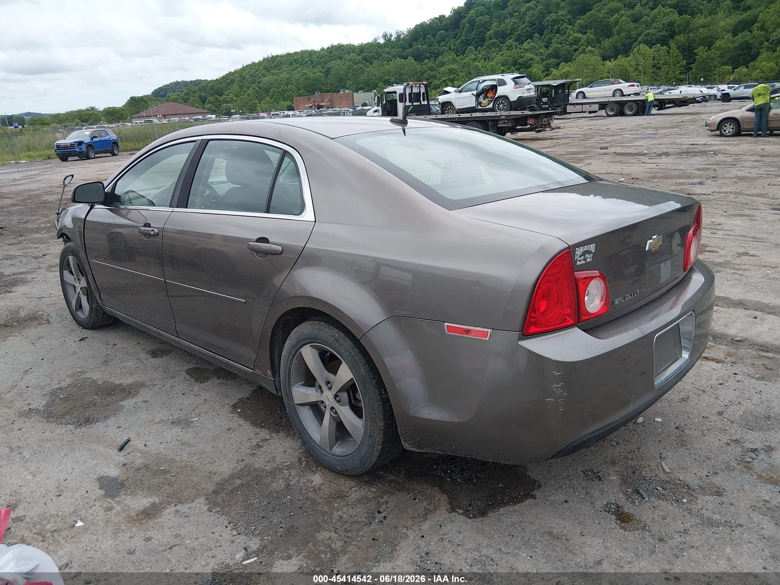 2011 Chevrolet Malibu 1lt Brown vin: 1G1ZC5E13BF377394