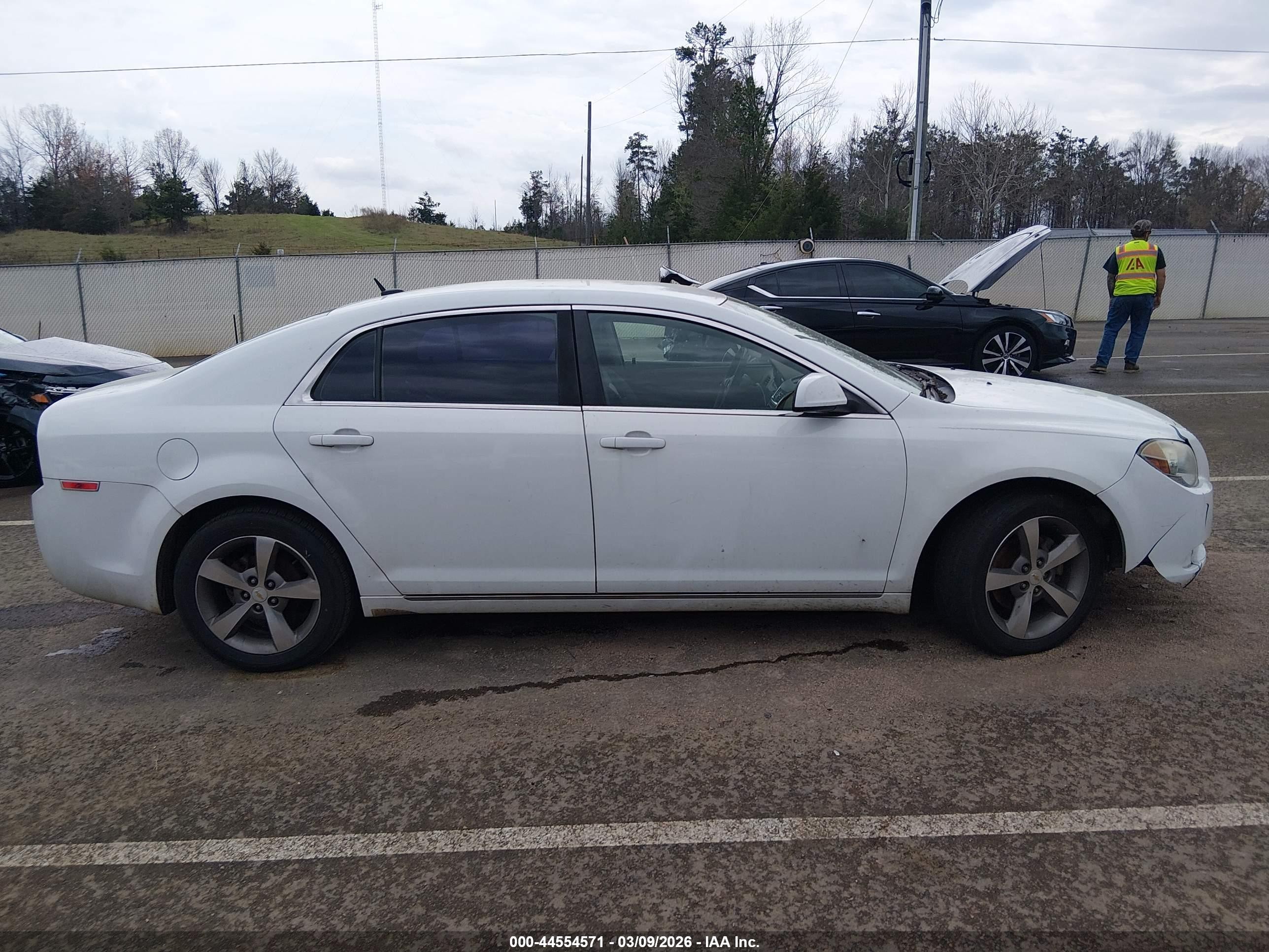2011 Chevrolet Malibu 1lt White vin: 1G1ZC5E14BF333775