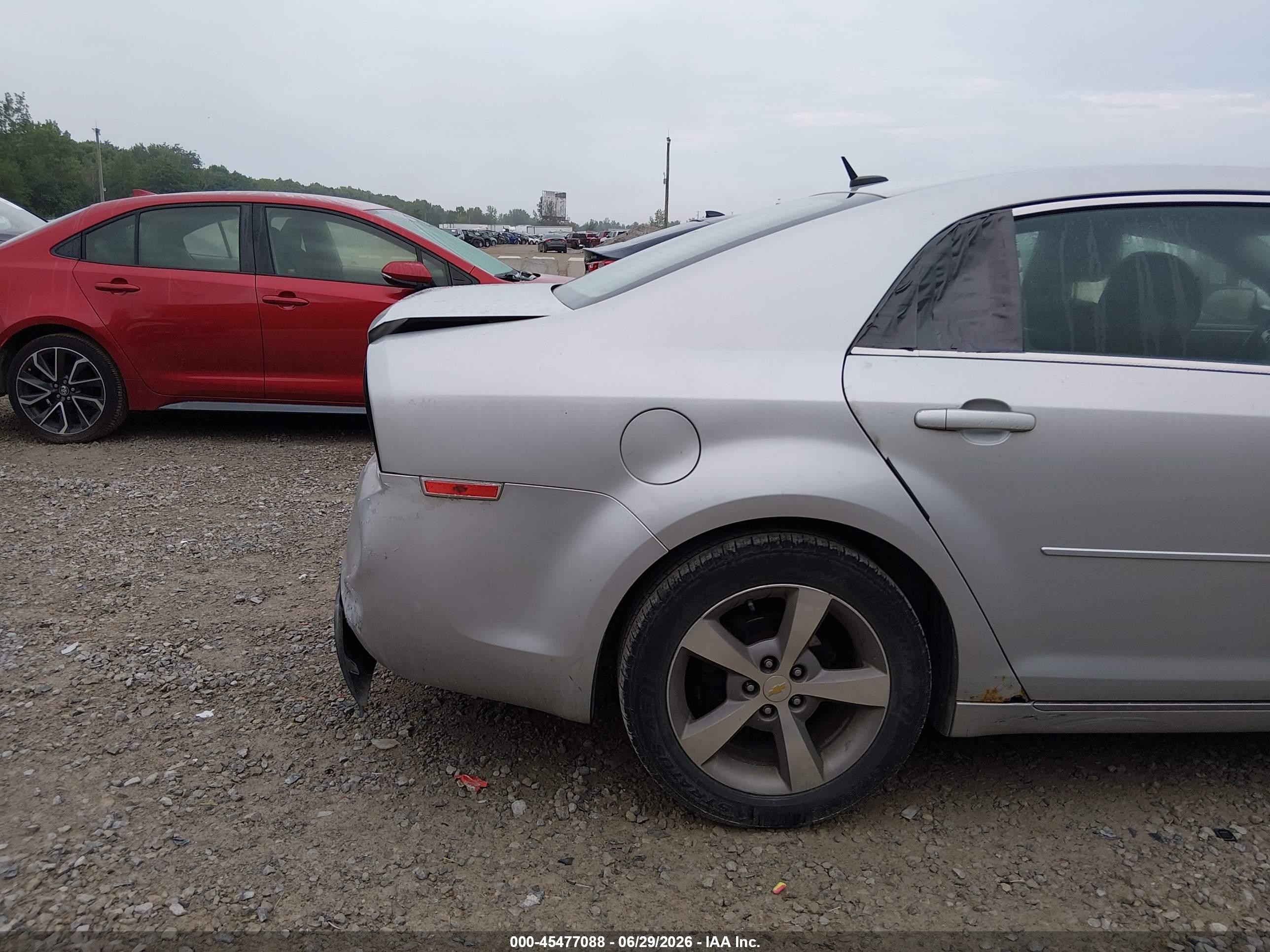 2011 Chevrolet Malibu 1lt Silver vin: 1G1ZC5E14BF355341