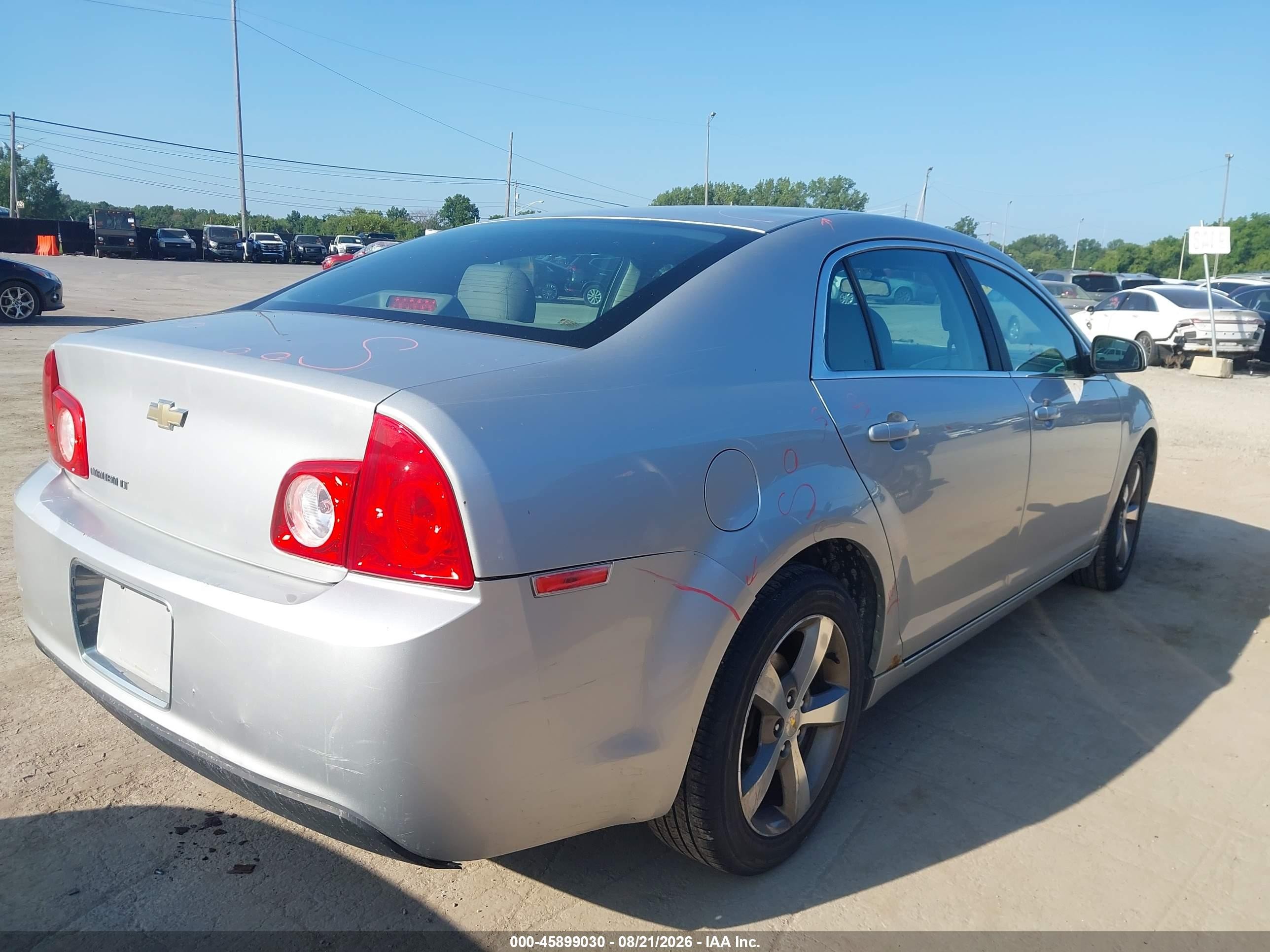 2011 Chevrolet Malibu 1lt Серебряный vin: 1G1ZC5E15BF362024
