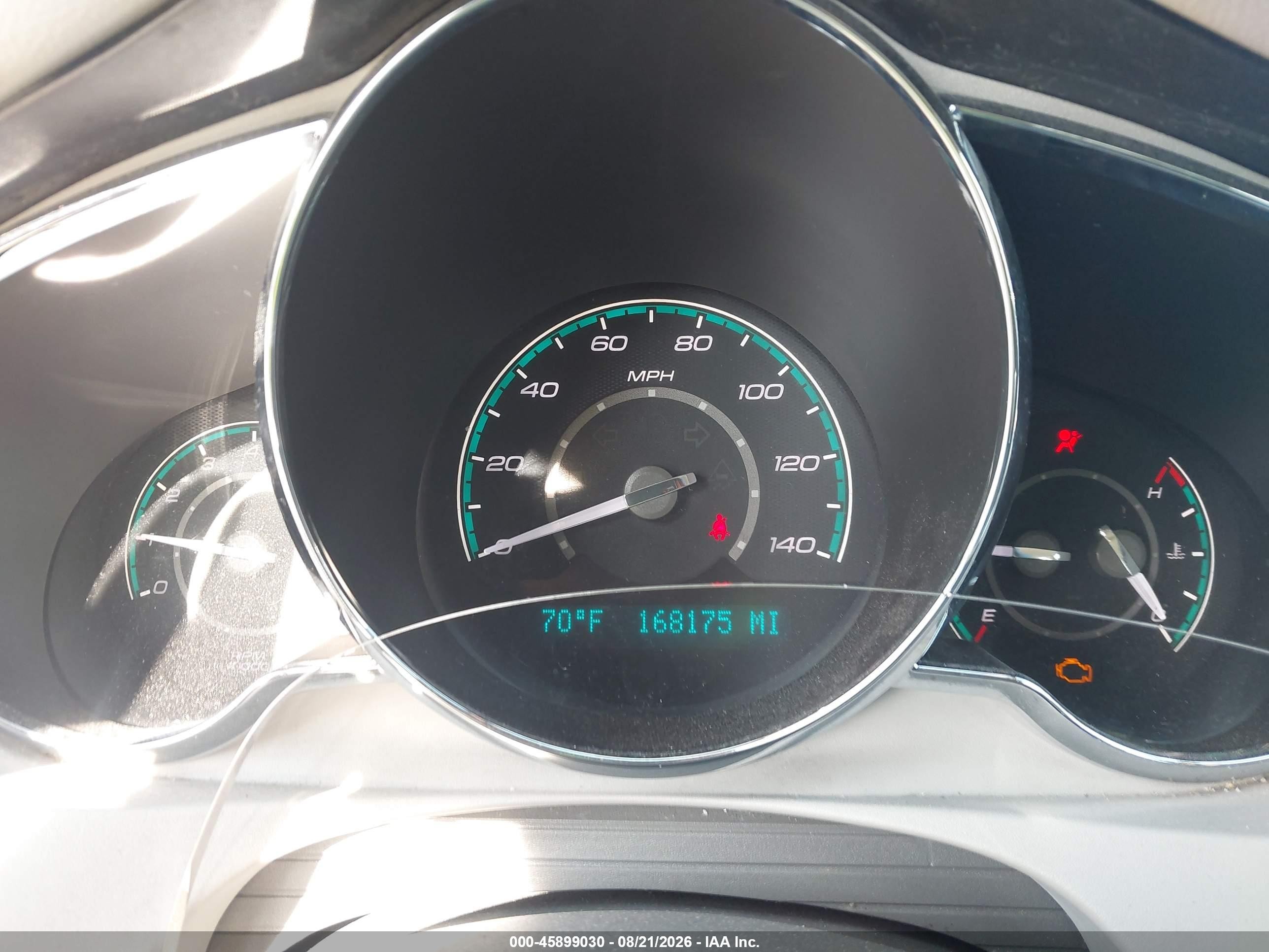 2011 Chevrolet Malibu 1lt Серебряный vin: 1G1ZC5E15BF362024