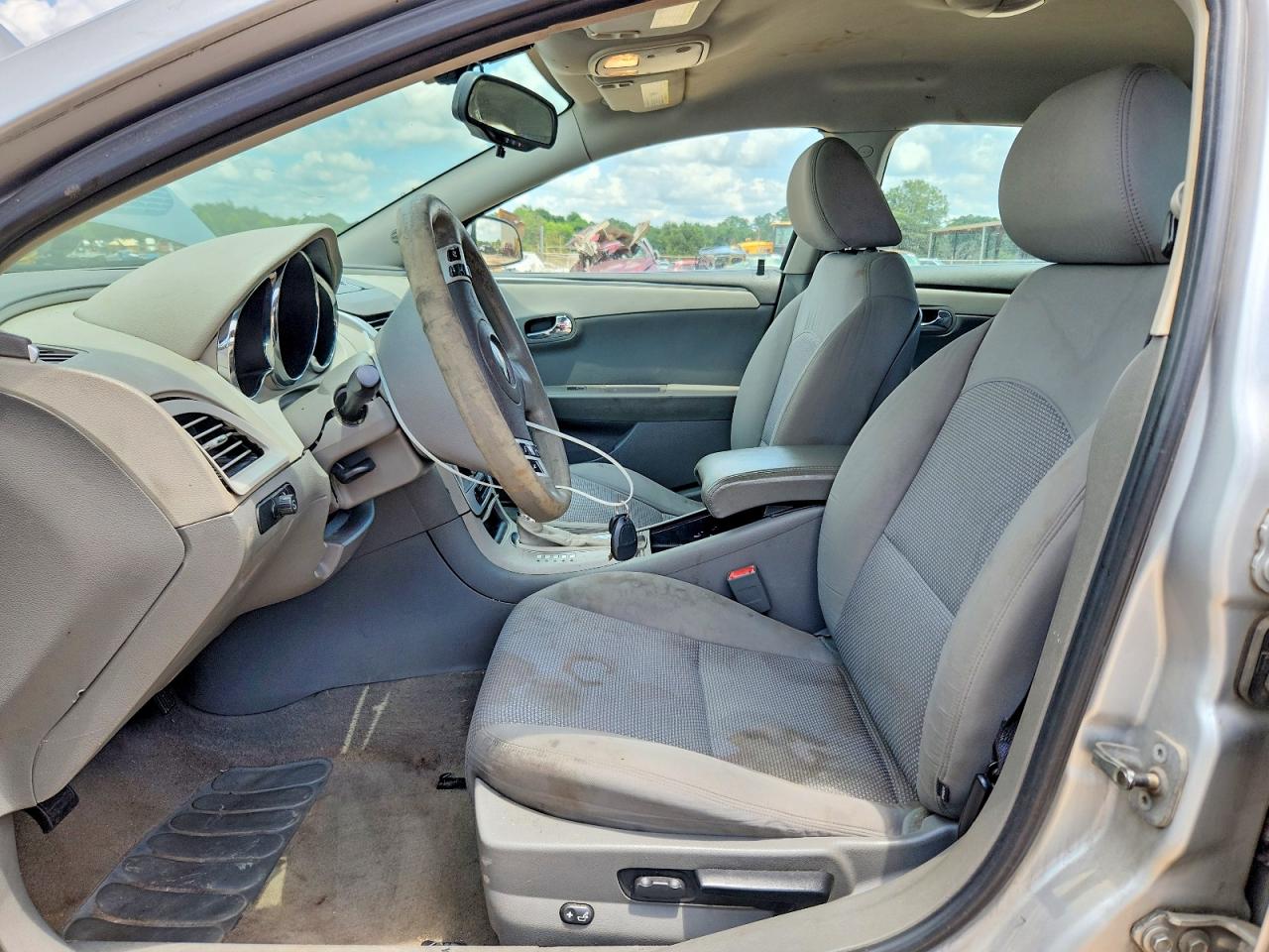 2011 Chevrolet Malibu 1lt Silver vin: 1G1ZC5E17BF111909