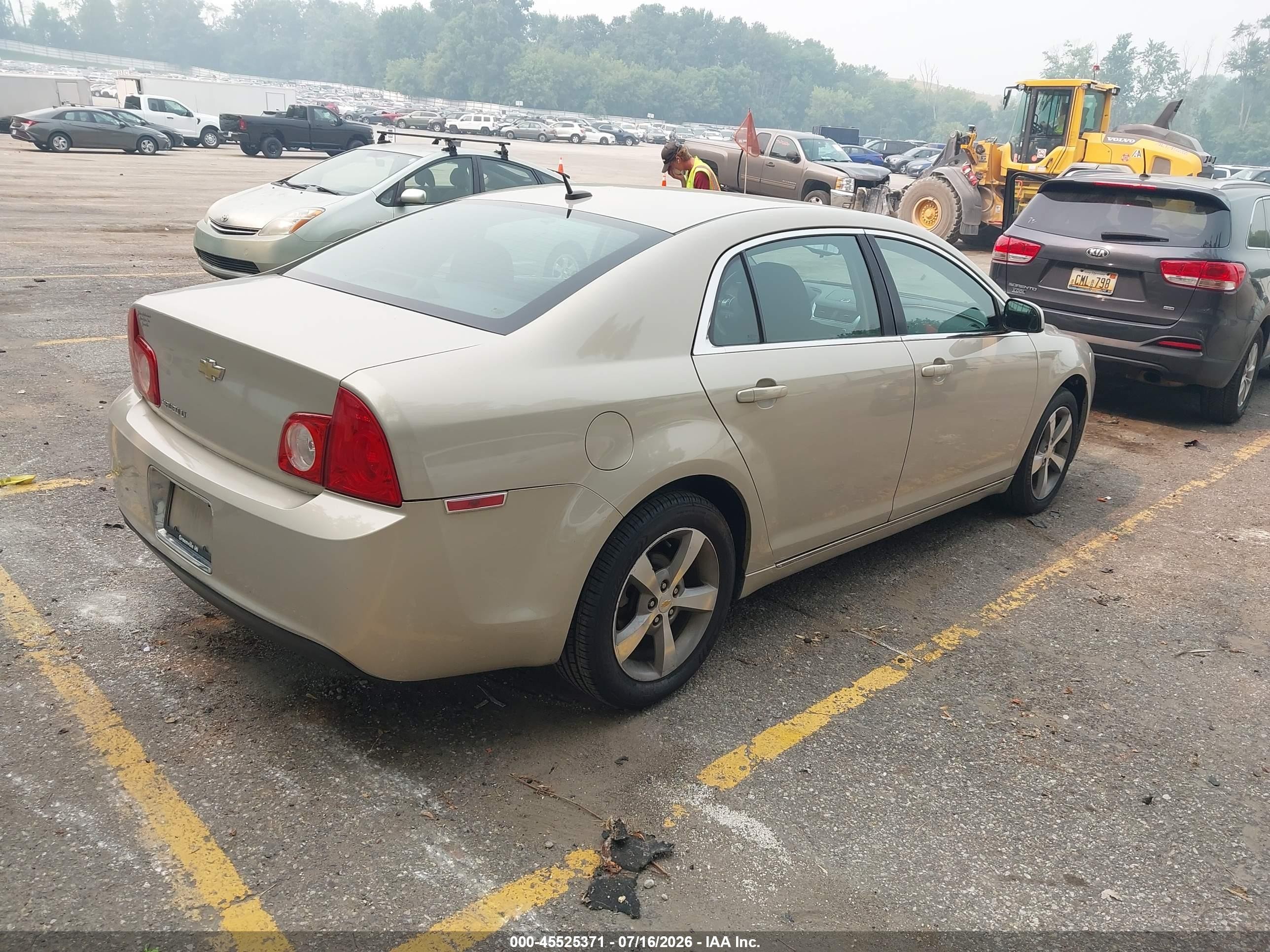 2011 Chevrolet Malibu 1lt Gold vin: 1G1ZC5E1XBF211583