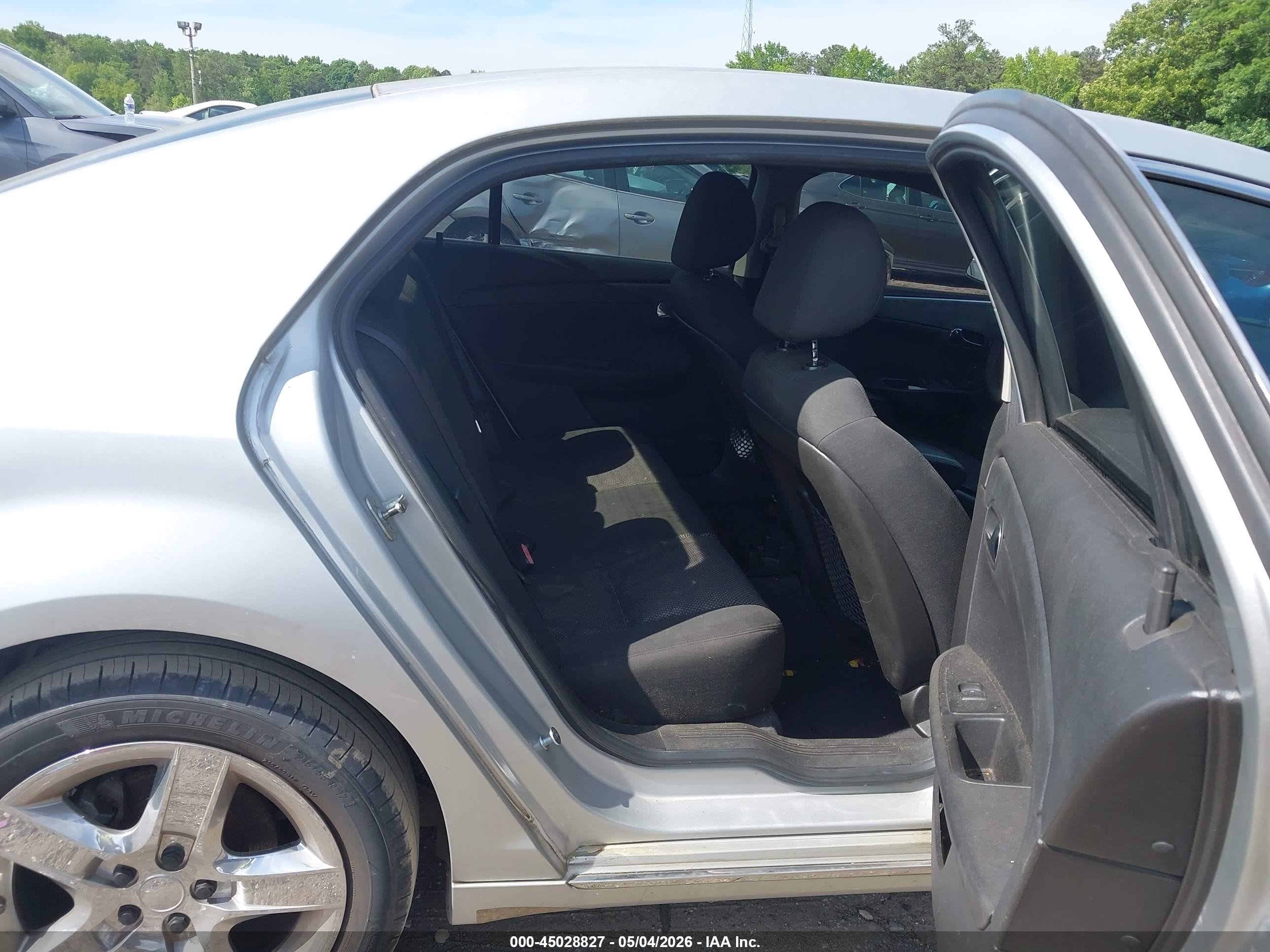 2010 Chevrolet Malibu Lt Silver vin: 1G1ZC5EB0AF254837
