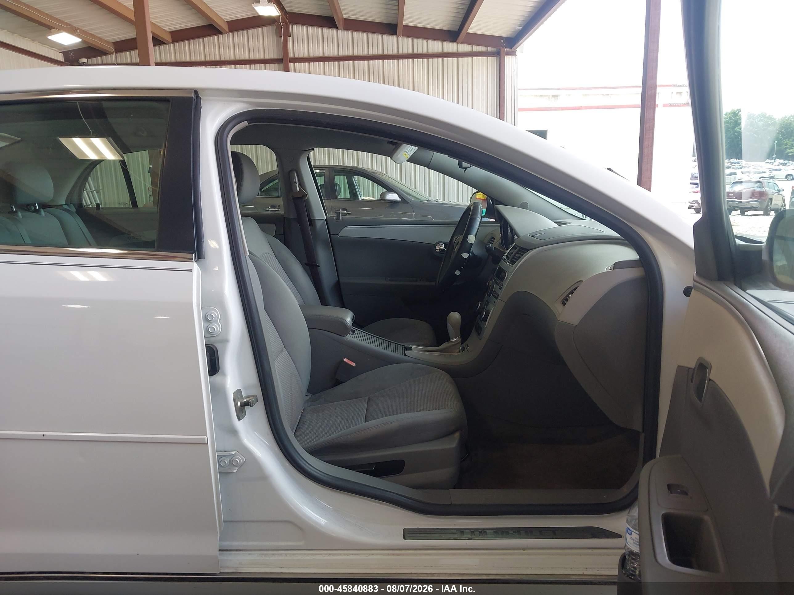 2010 Chevrolet Malibu Lt White vin: 1G1ZC5EB0AF291175