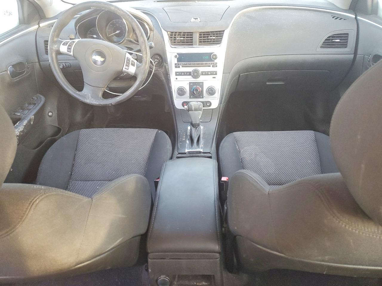 2010 Chevrolet Malibu 1lt Silver vin: 1G1ZC5EB0AF314650