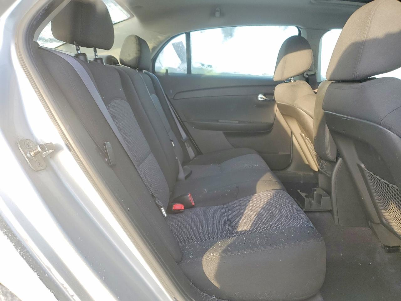 2010 Chevrolet Malibu 1lt Silver vin: 1G1ZC5EB0AF314650
