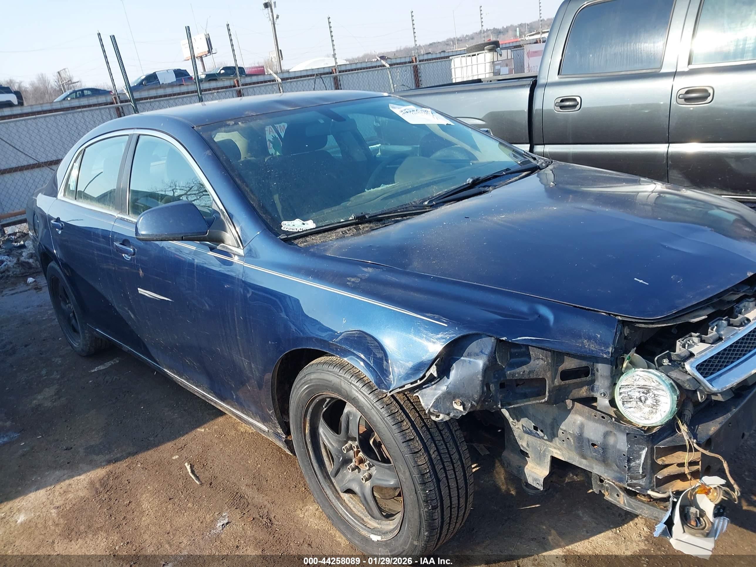 2010 Chevrolet Malibu Lt Blue vin: 1G1ZC5EB3AF263807