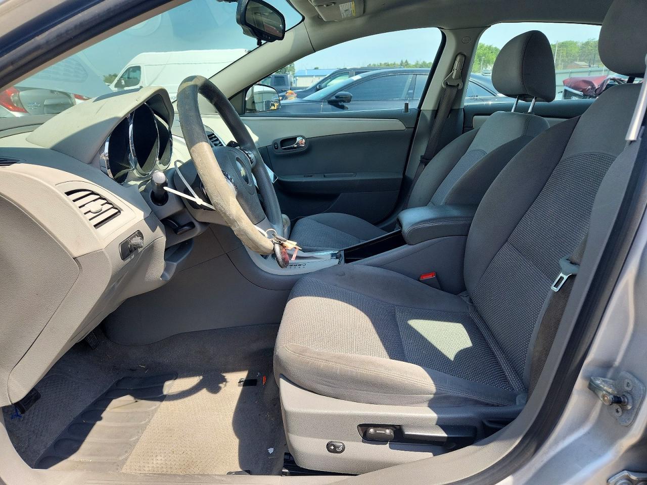 2010 Chevrolet Malibu 1lt Silver vin: 1G1ZC5EB4AF252542