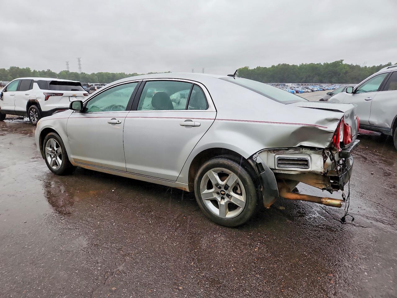 2010 Chevrolet Malibu 1lt Серебряный vin: 1G1ZC5EB5AF159738