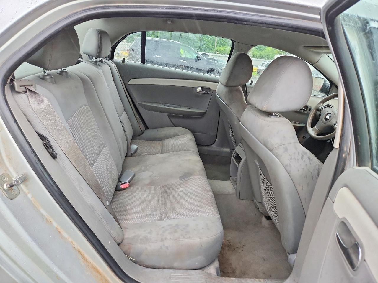 2010 Chevrolet Malibu 1lt Серебряный vin: 1G1ZC5EB5AF159738