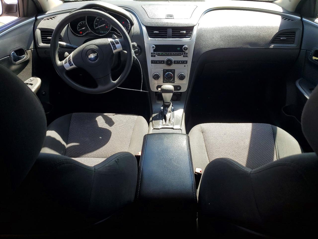 2010 Chevrolet Malibu 1lt White vin: 1G1ZC5EB7A4101268